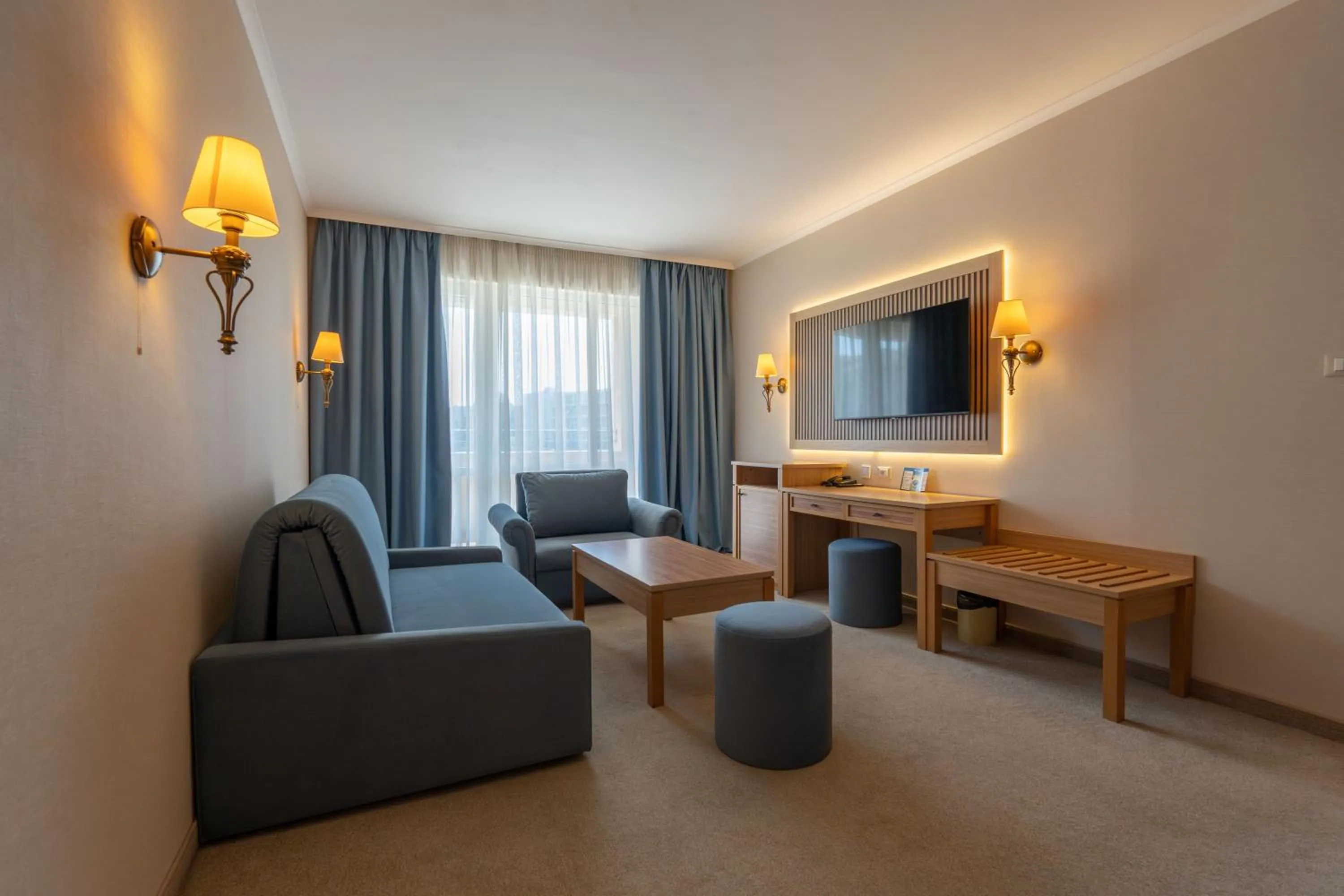 DIT Majestic Beach Resort