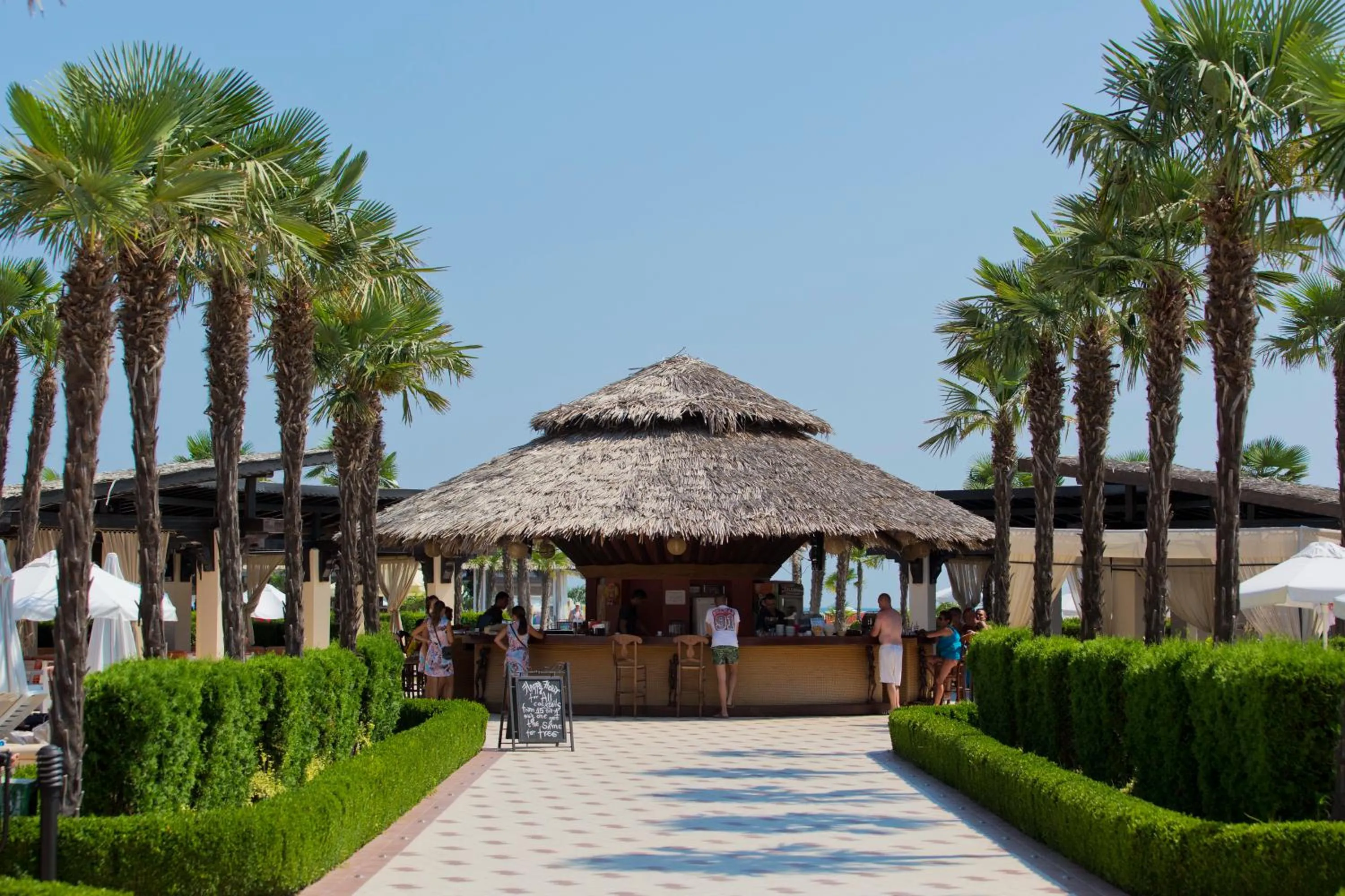 Lounge or bar in DIT Majestic Beach Resort