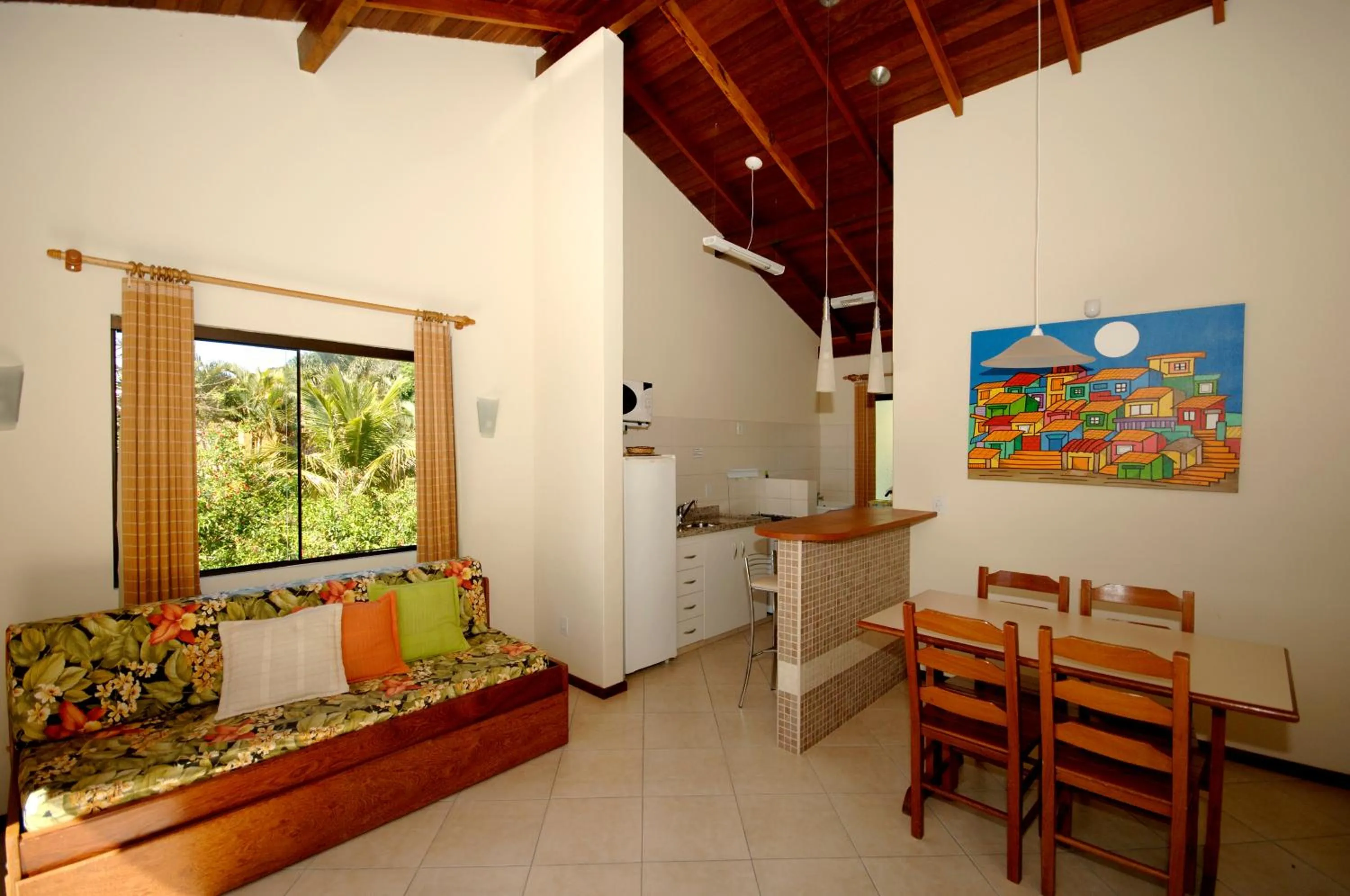 Kitchen or kitchenette in Pousada Aquarela de Bombinhas