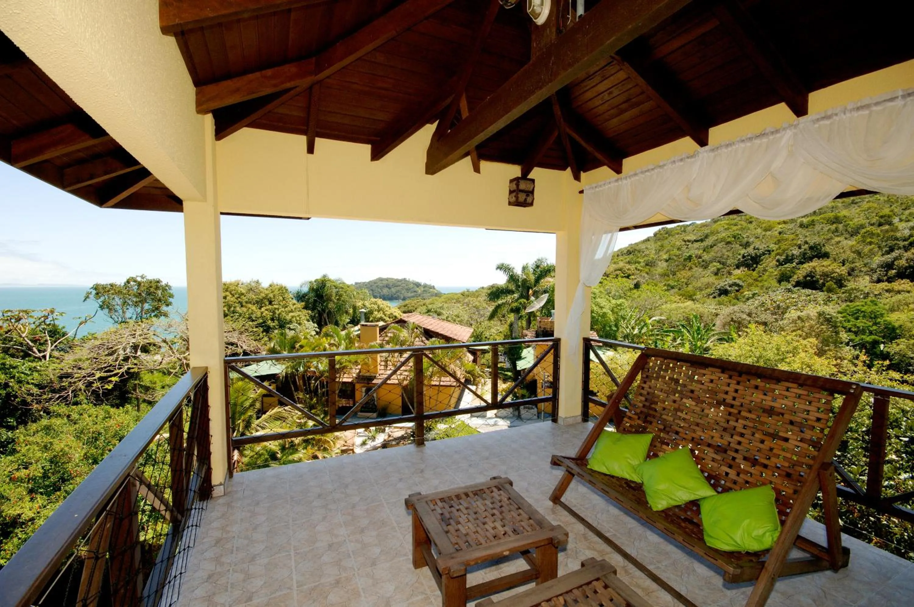 Balcony/Terrace in Pousada Aquarela de Bombinhas