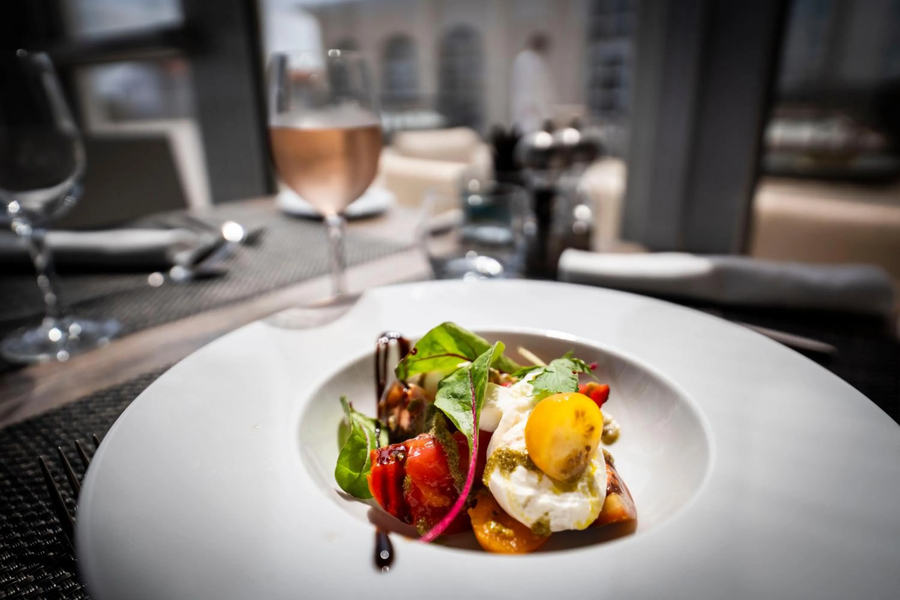 Restaurant/places to eat in Côté Thalasso Hôtel & Spa Marin