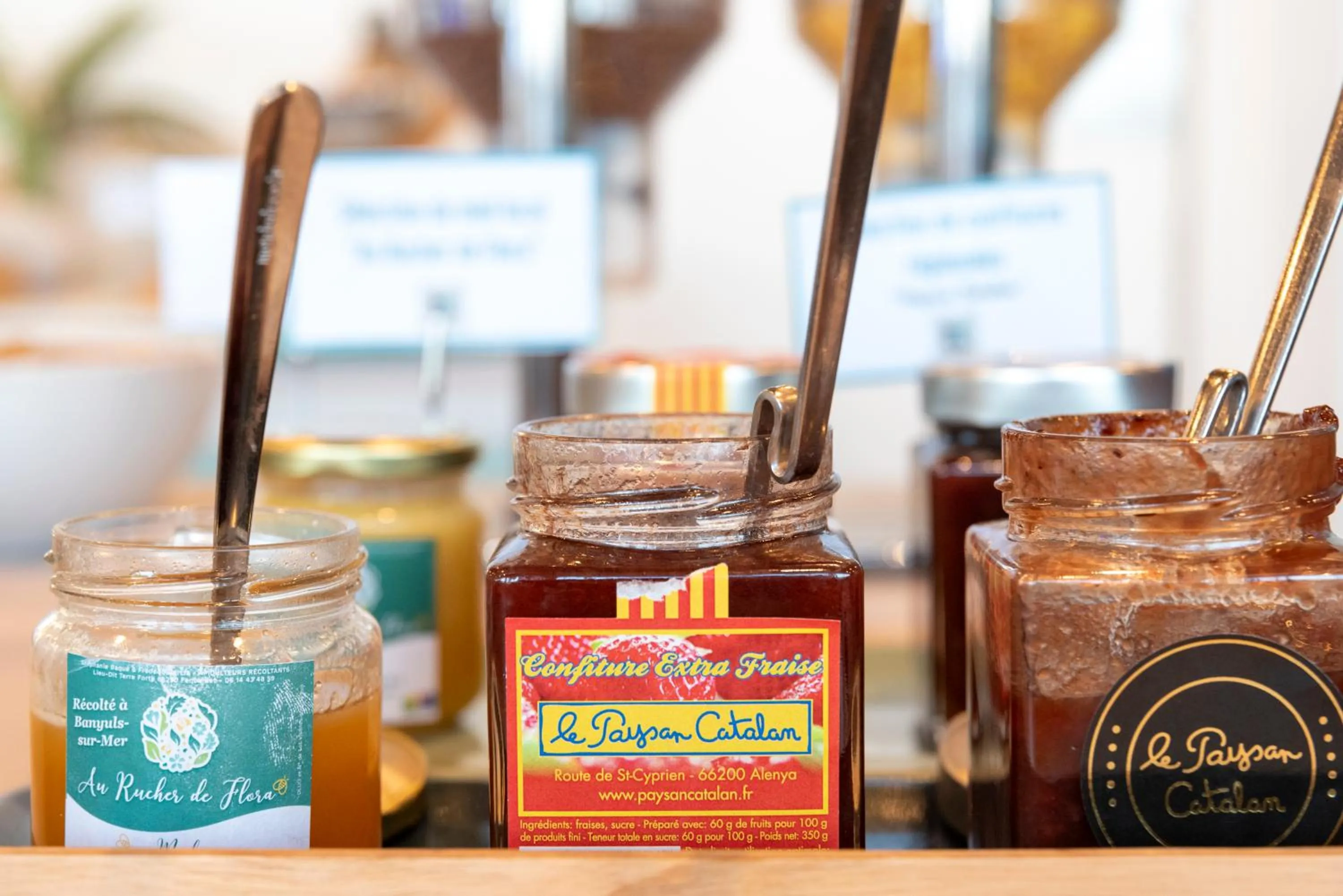 Breakfast in Côté Thalasso Hôtel & Spa Marin