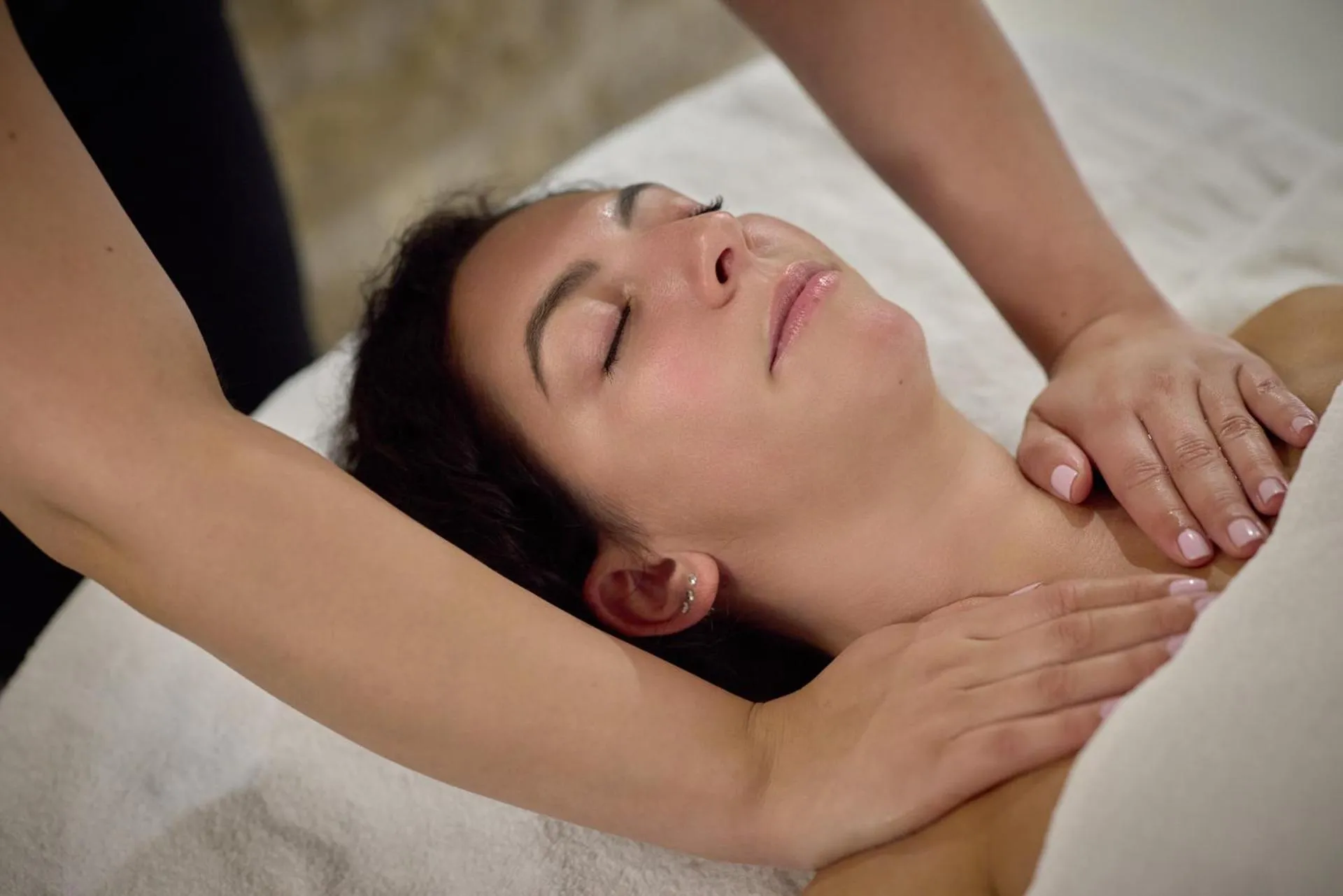Massage in Hôtel Joséphine by Happyculture