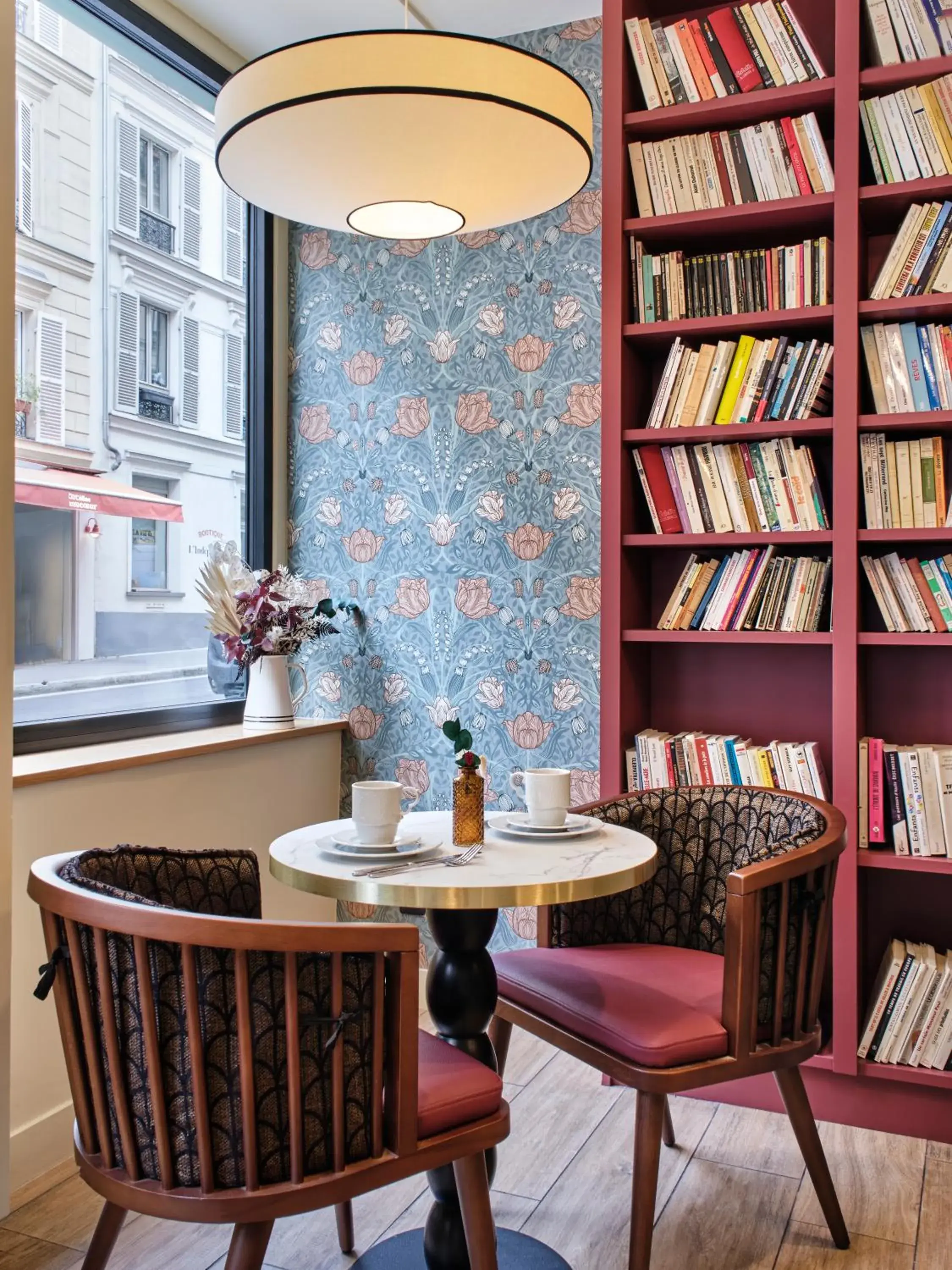 Lobby or reception in Hôtel Joséphine by Happyculture Lobby or reception in Hôtel Joséphine by Happyculture