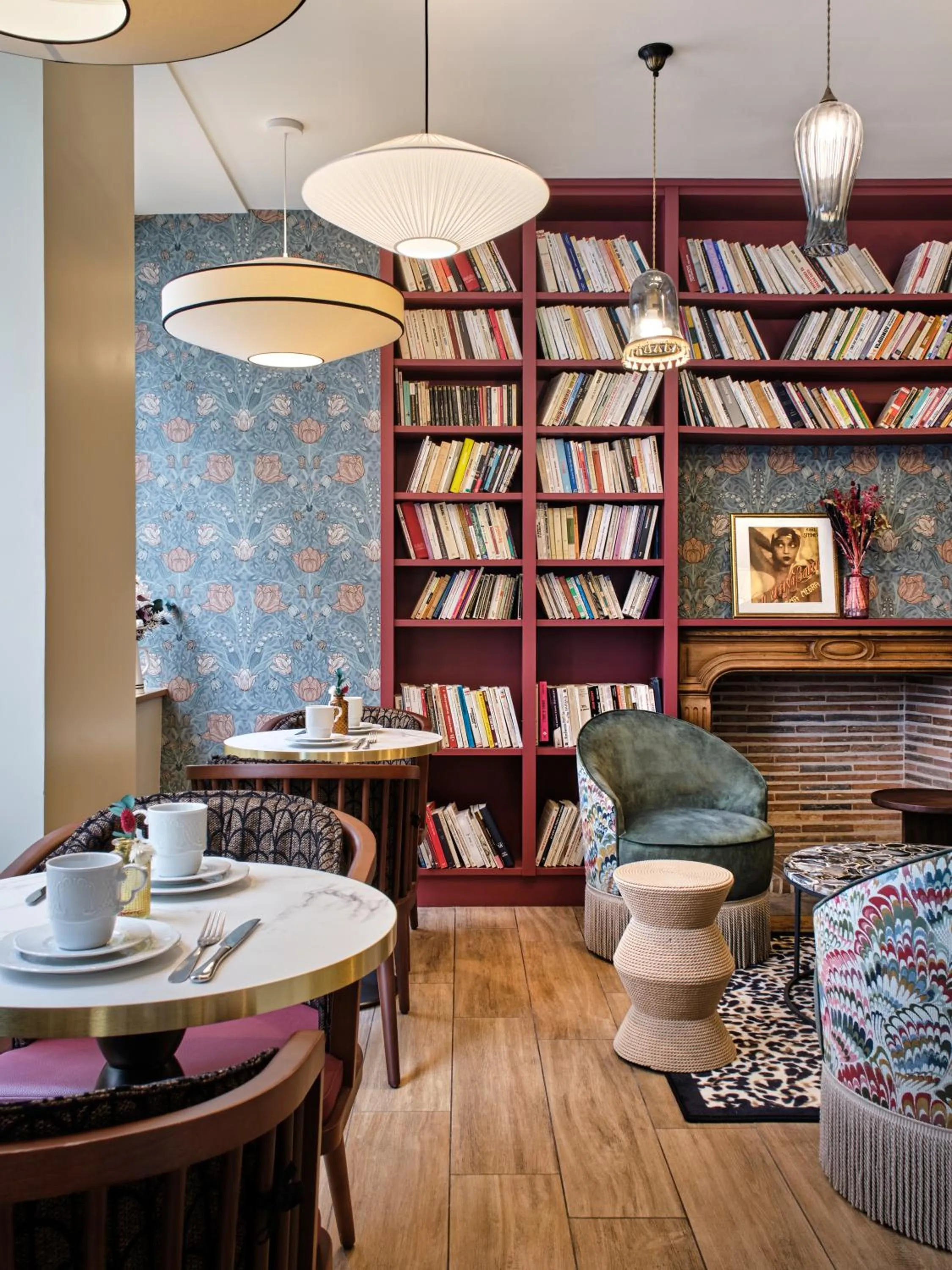 Lobby or reception in Hôtel Joséphine by Happyculture