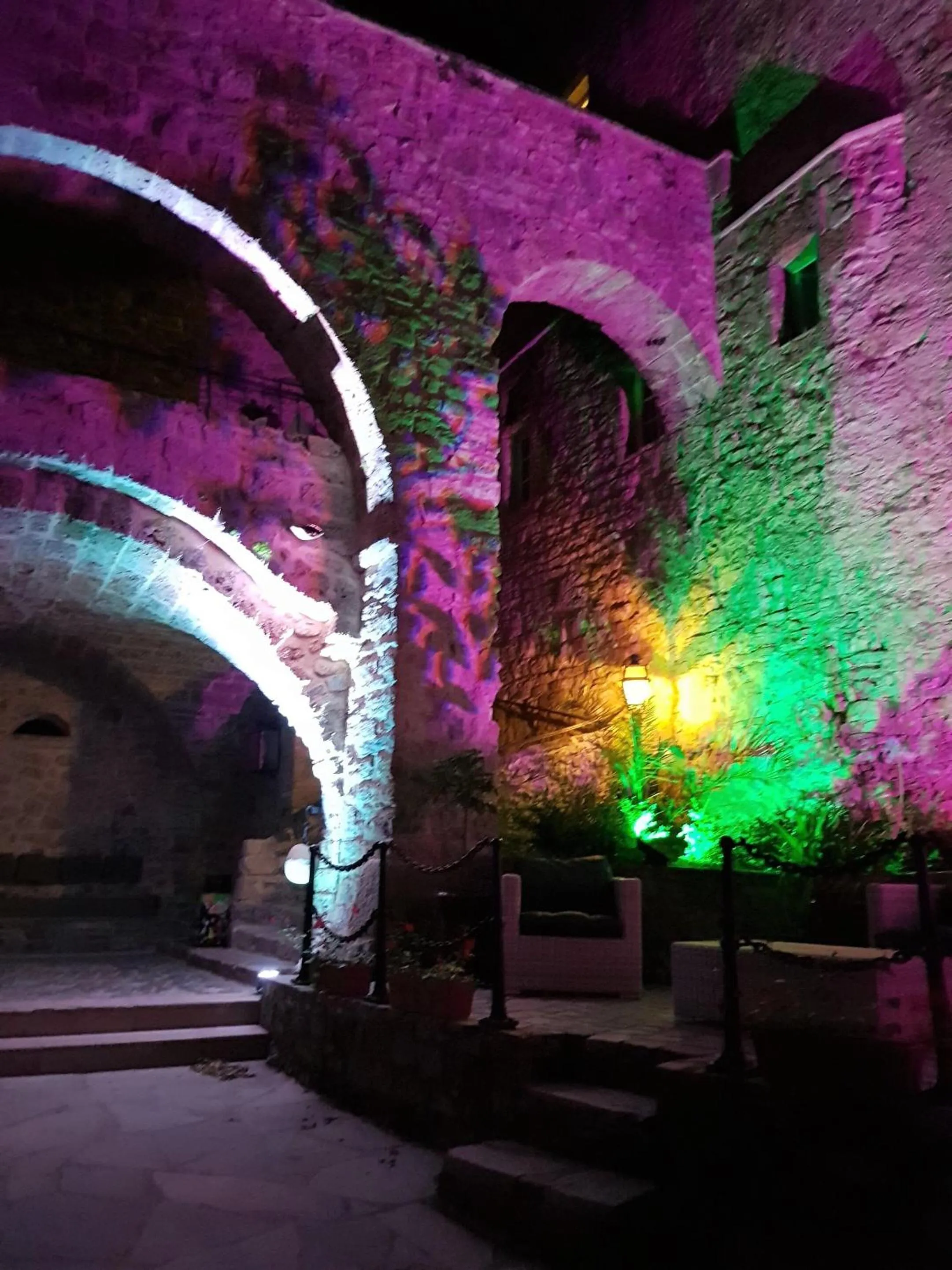 Property building in Châteauzen