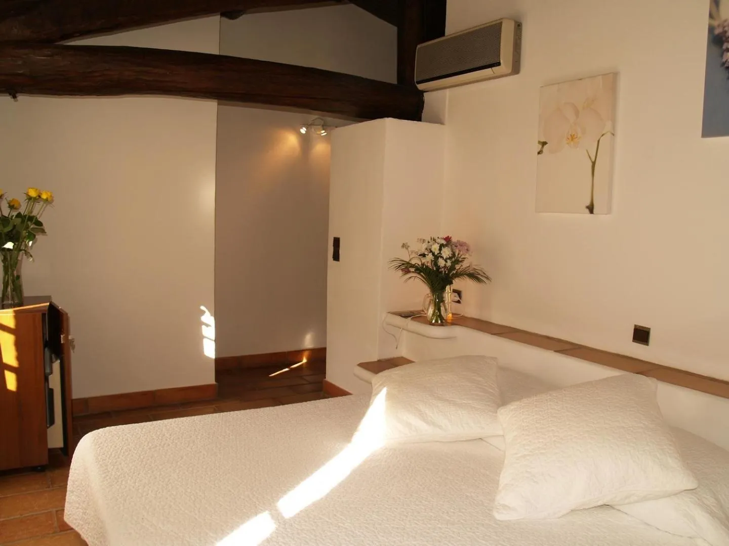 Bedroom, Bed in Châteauzen