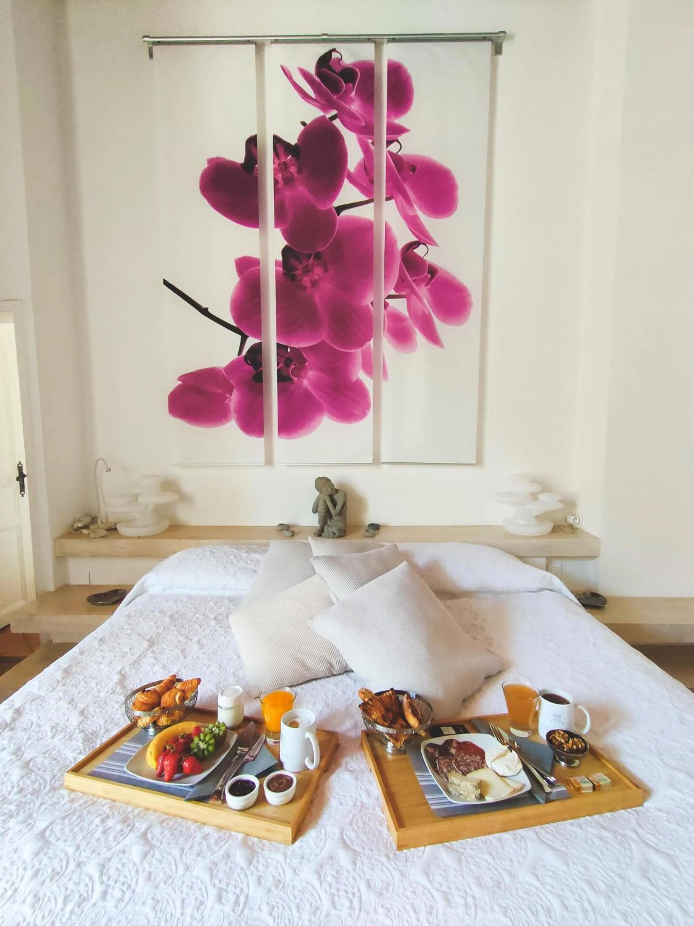 Bedroom, Bed in Châteauzen