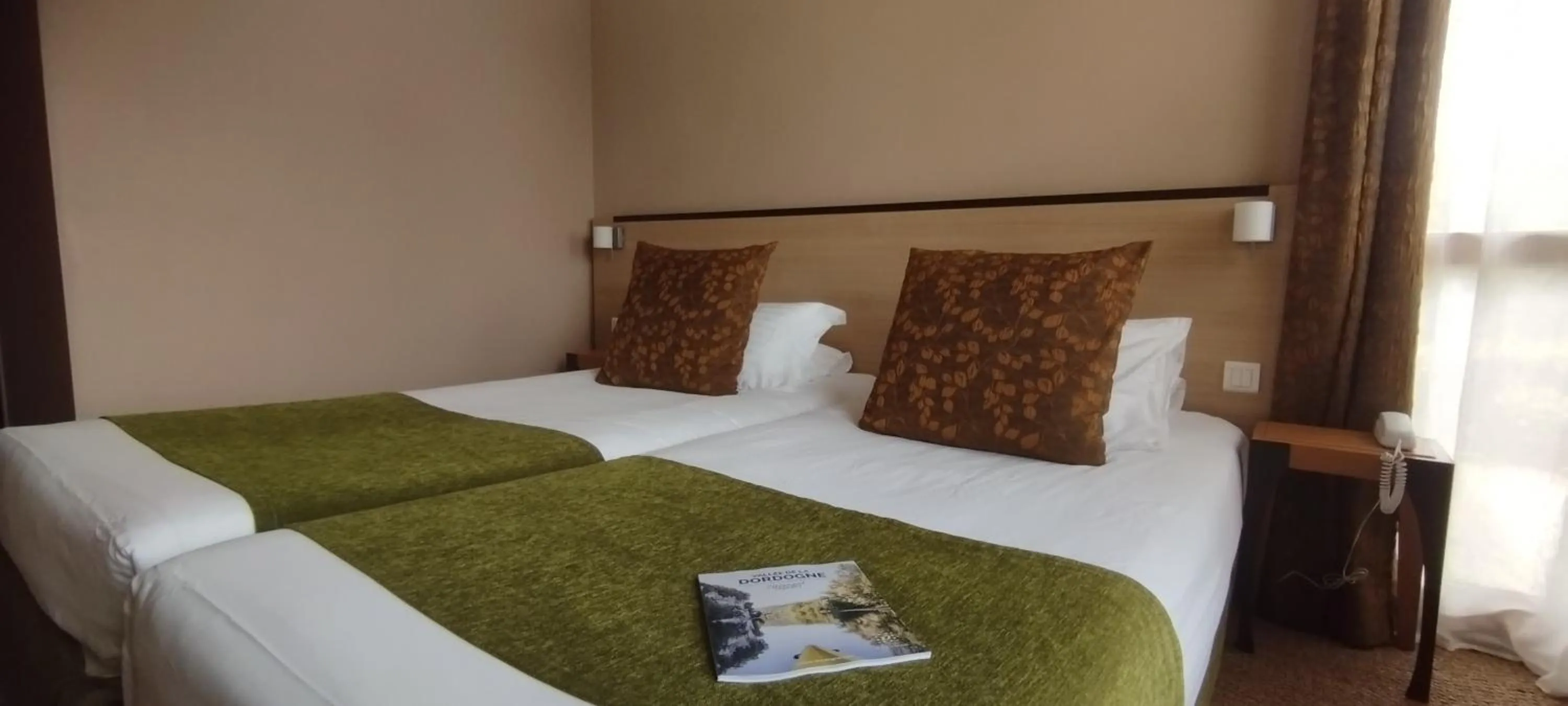 Bed in Hôtel Les Esclargies