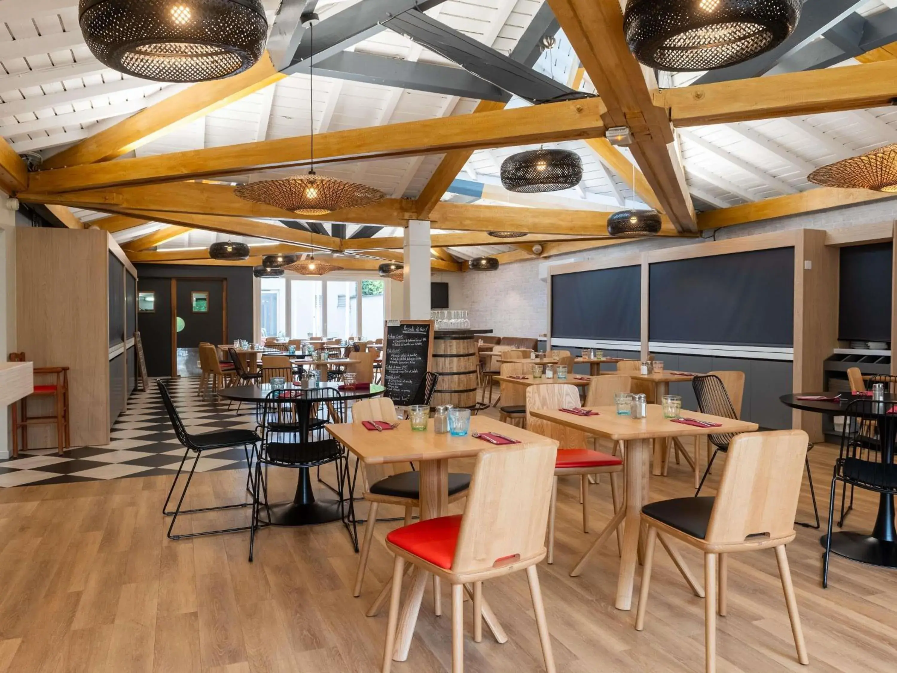 Restaurant/places to eat in ibis Lyon Est Bron Restaurant/places to eat in ibis Lyon Est Bron