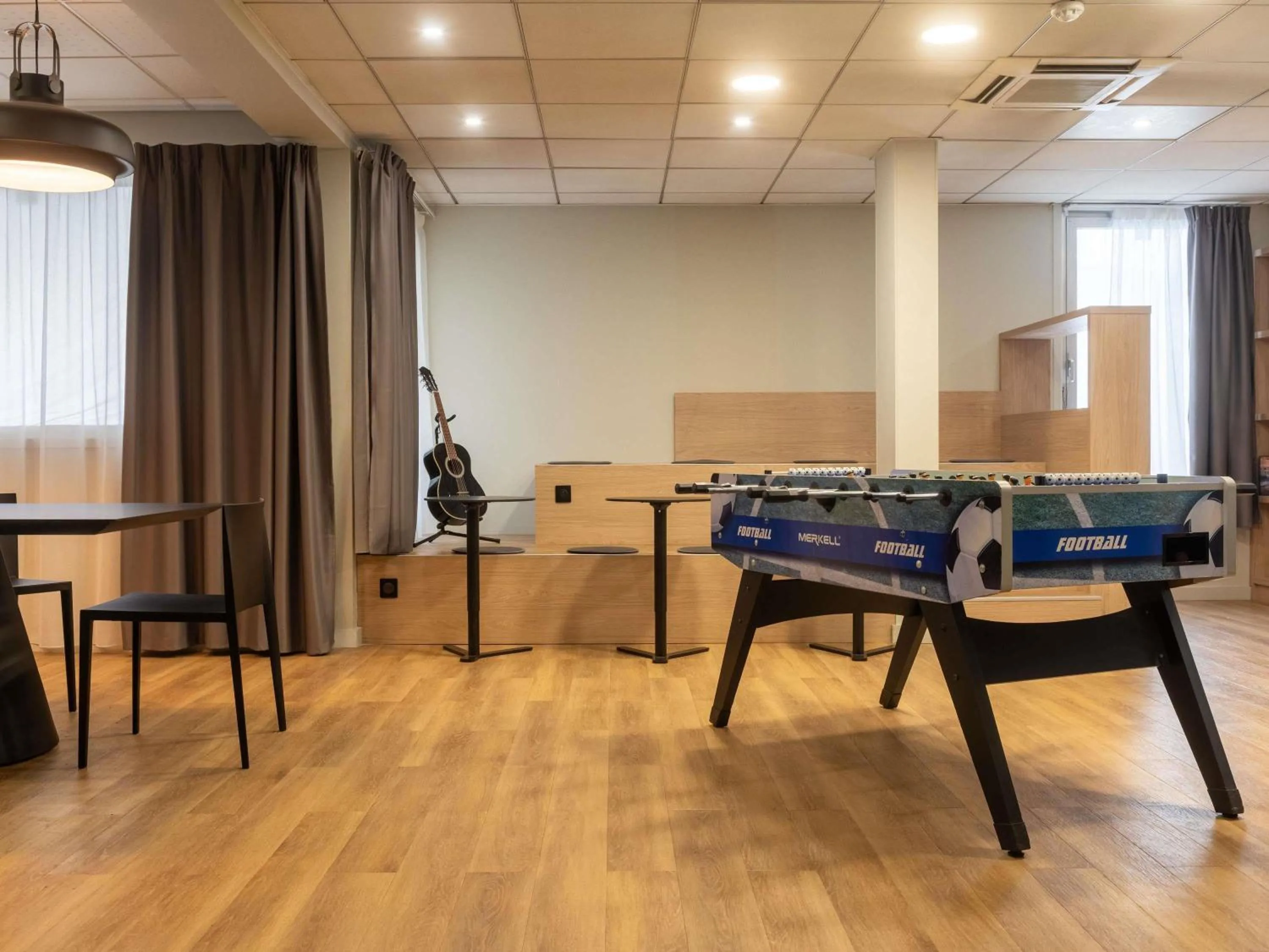 Meeting/conference room in ibis Lyon Est Bron