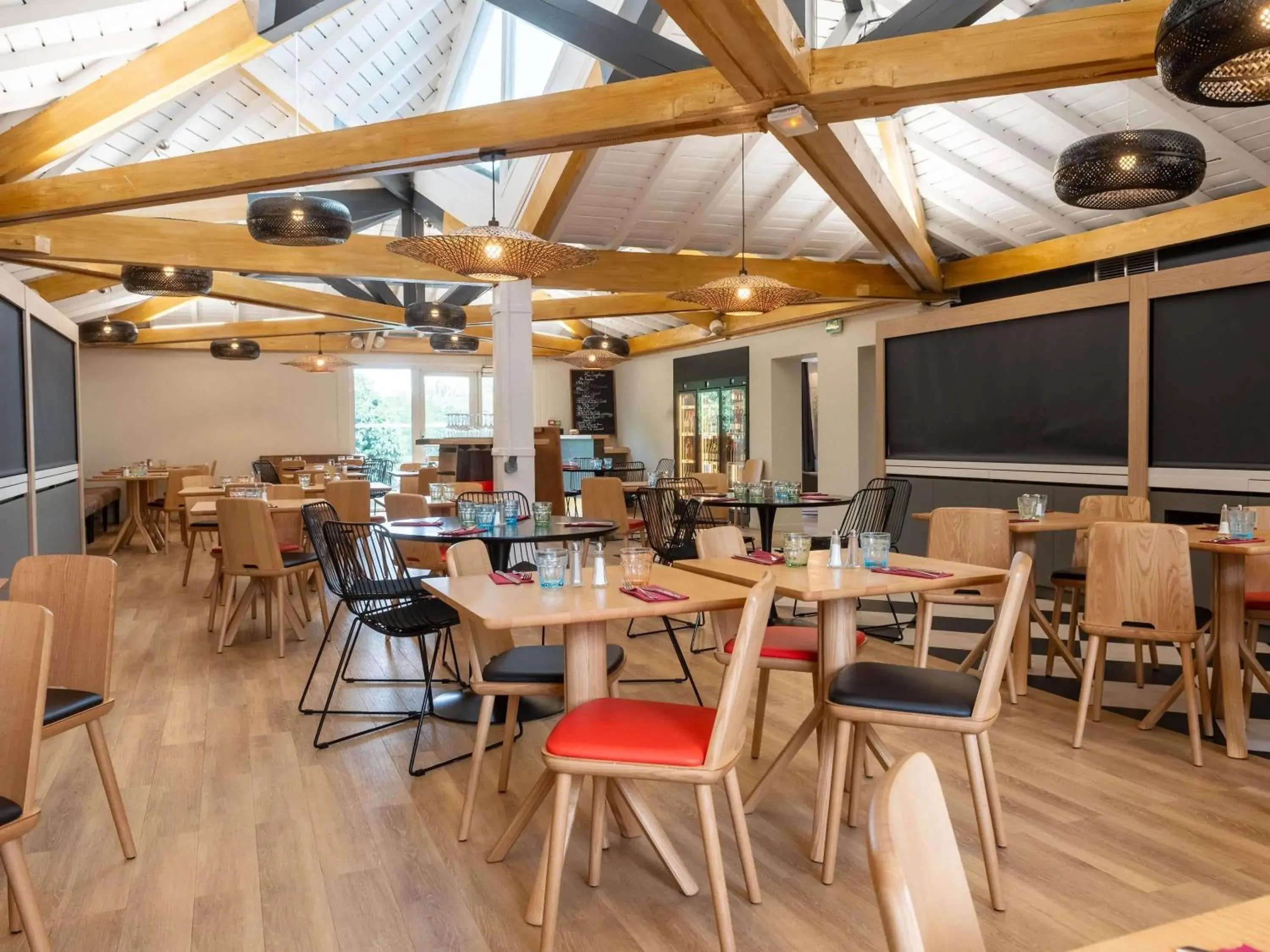 Property building in ibis Lyon Est Bron Property building in ibis Lyon Est Bron