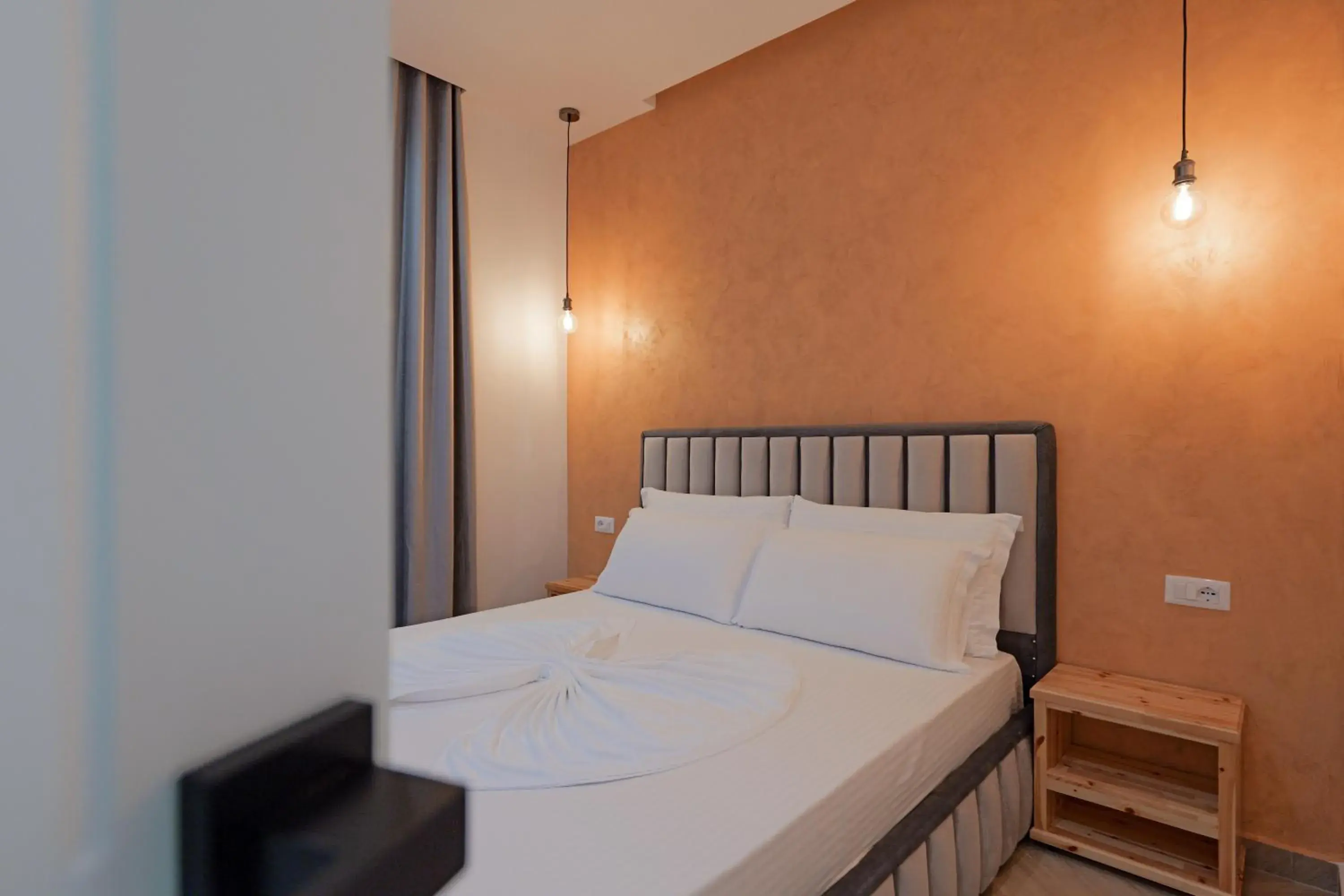 Deluxe Double Room with Balcony and Sea View in Villa Juna Beach Deluxe Double Room with Balcony and Sea View in Villa Juna Beach