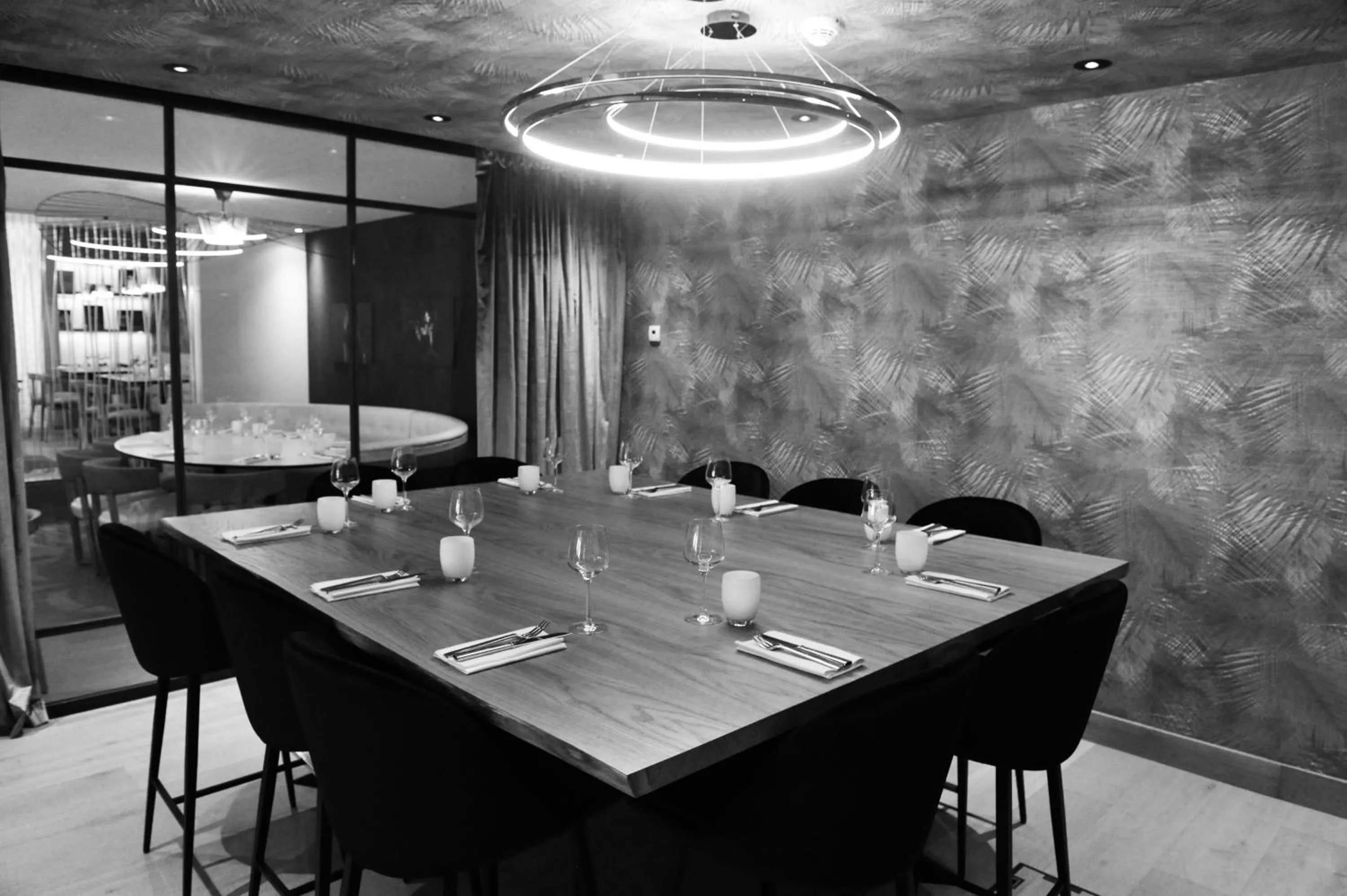 Restaurant/places to eat in Logis Golfe Hotel