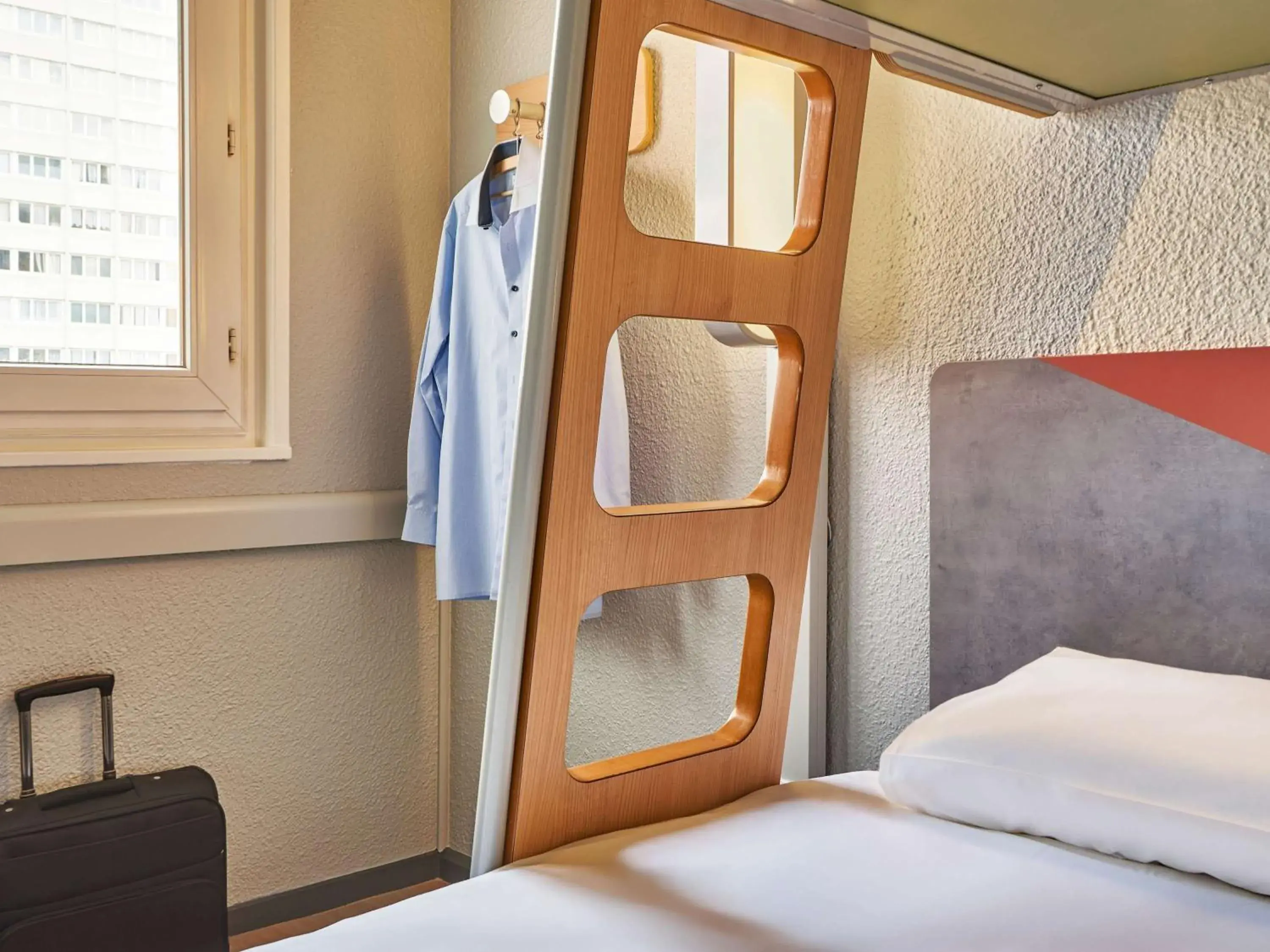 Bedroom, Bed in ibis budget Paris Porte d'Aubervilliers Bedroom, Bed in ibis budget Paris Porte d'Aubervilliers