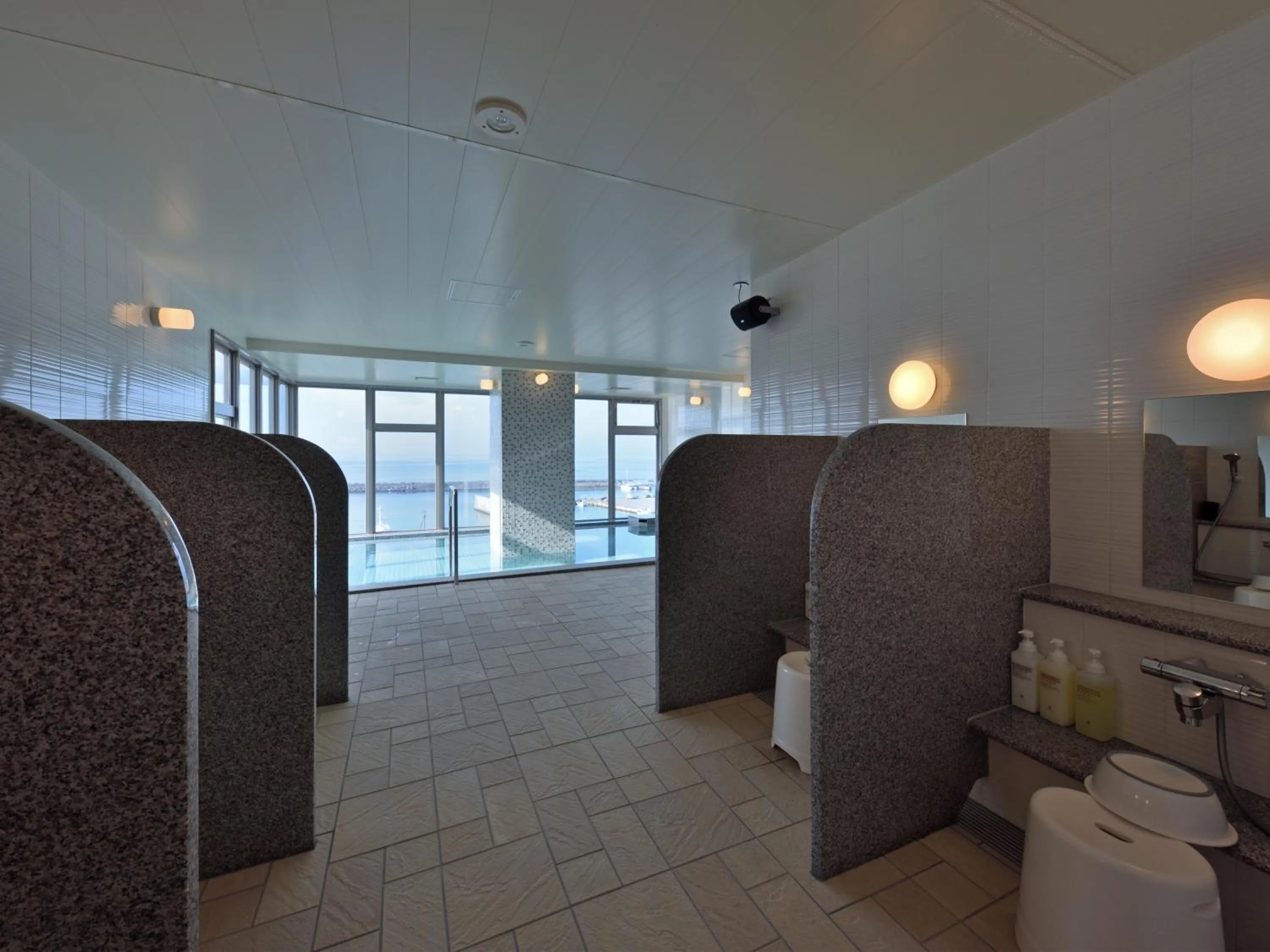 Public Bath in Green Rich Hotel Okinawa Nago (Artificial hot spring Futamata Yunohana)