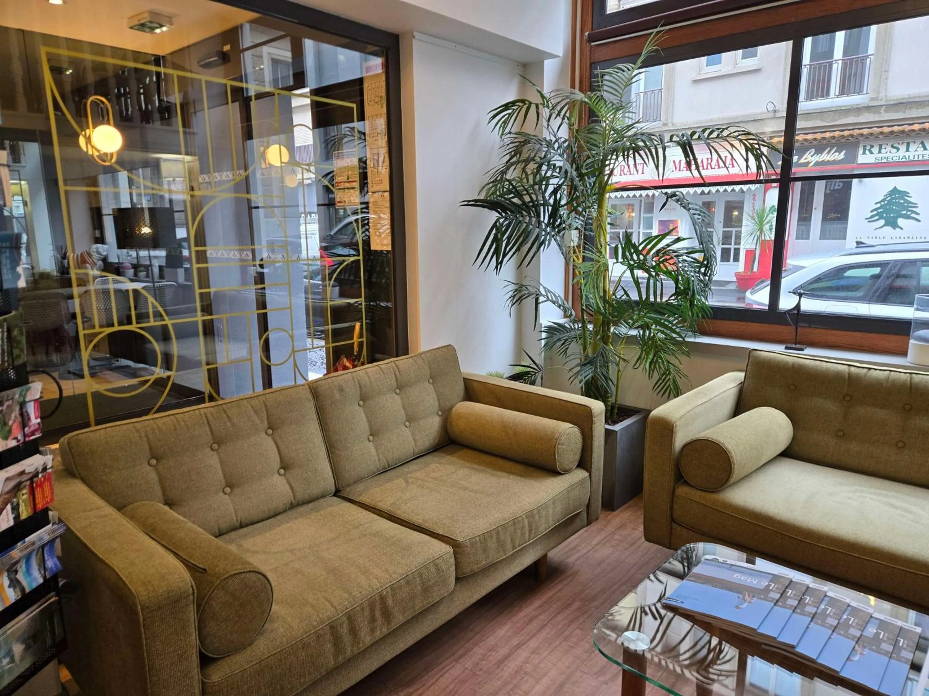 Lobby or reception in Sure Hotel By Best Western Lorient Centre