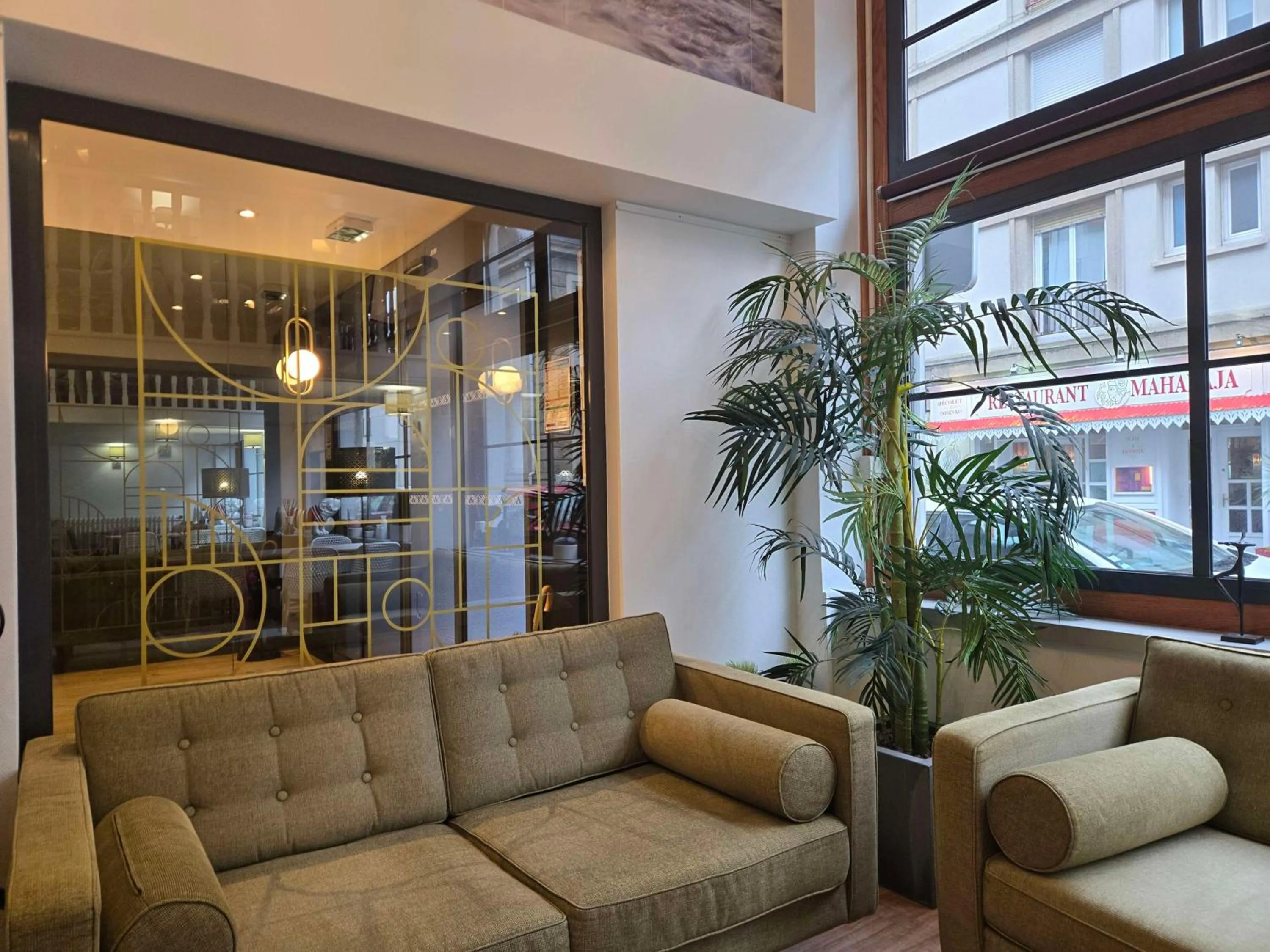 Lobby or reception in Sure Hotel By Best Western Lorient Centre