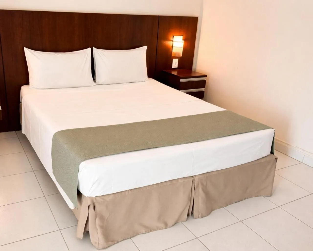 Bed in Hotel Cianorte Diamond