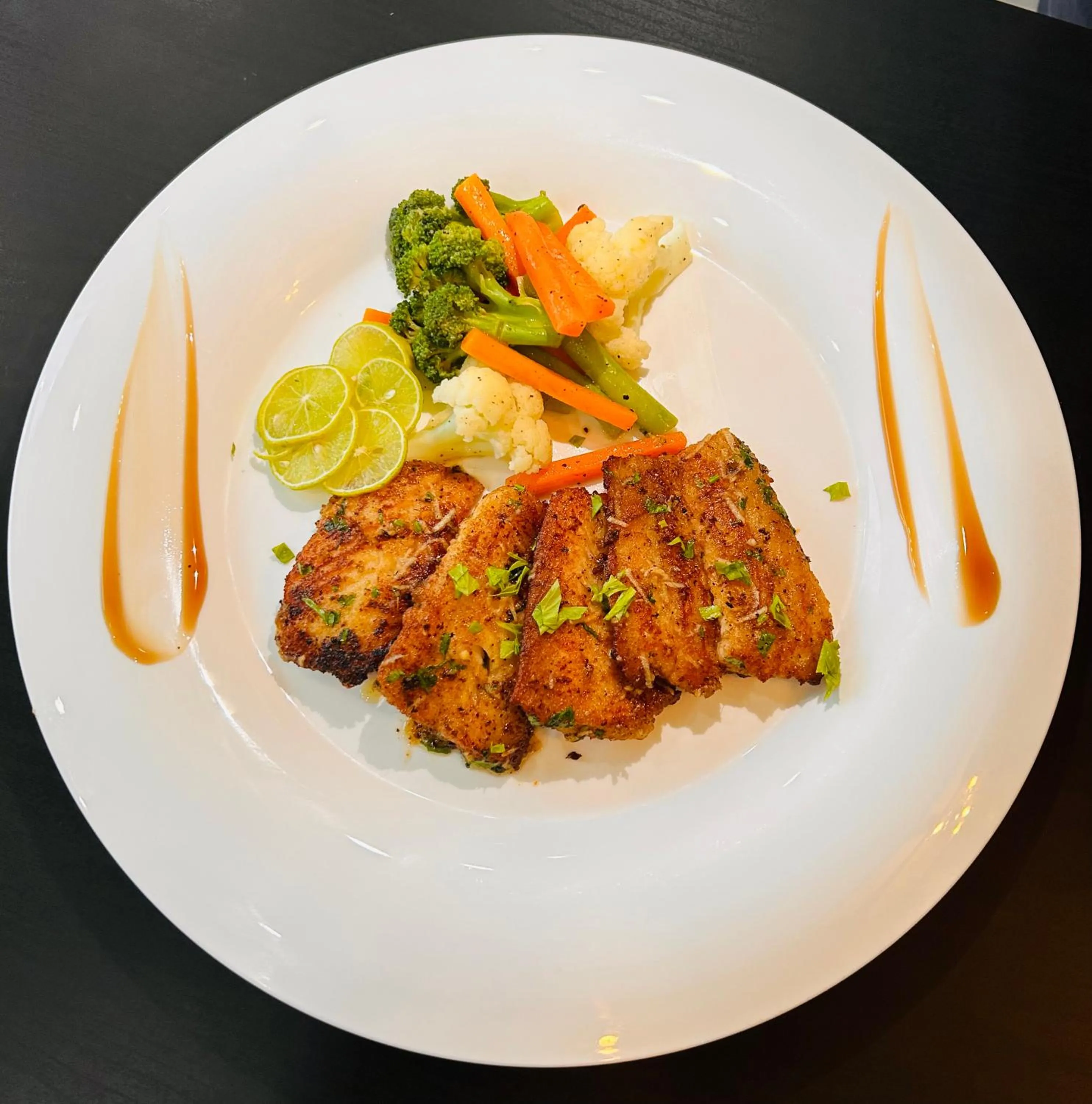 Food and drinks in Arabian Palm Hotel