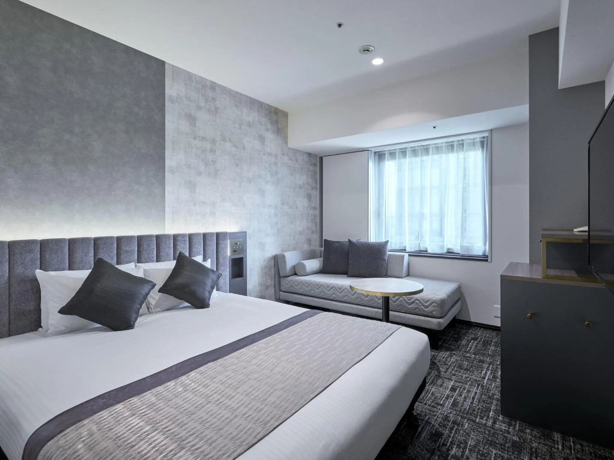 Photo of the whole room, Bed in Hotel Villa Fontaine Grand Tokyo-Shiodome