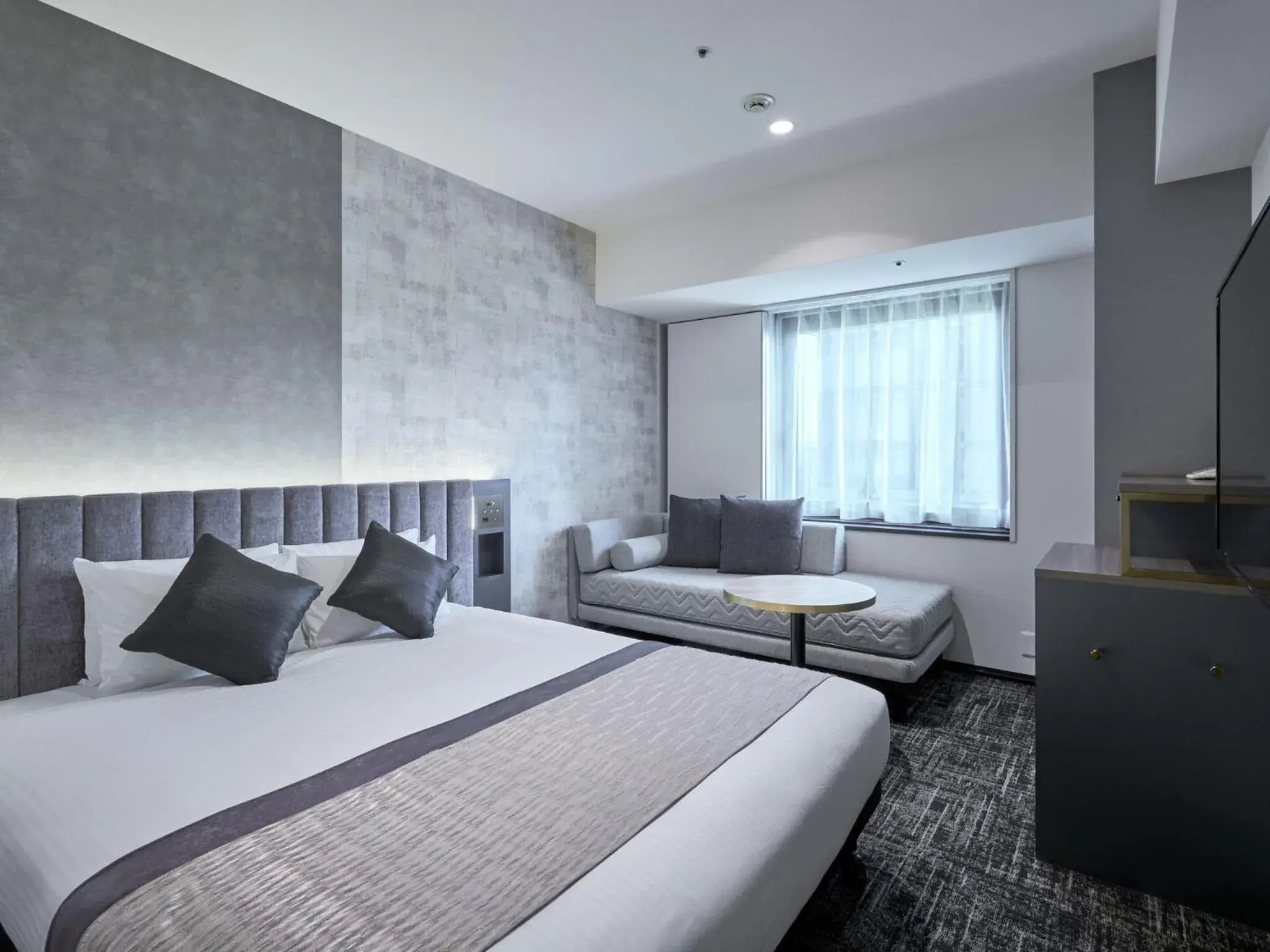 Photo of the whole room, Bed in Hotel Villa Fontaine Grand Tokyo-Shiodome Photo of the whole room, Bed in Hotel Villa Fontaine Grand Tokyo-Shiodome