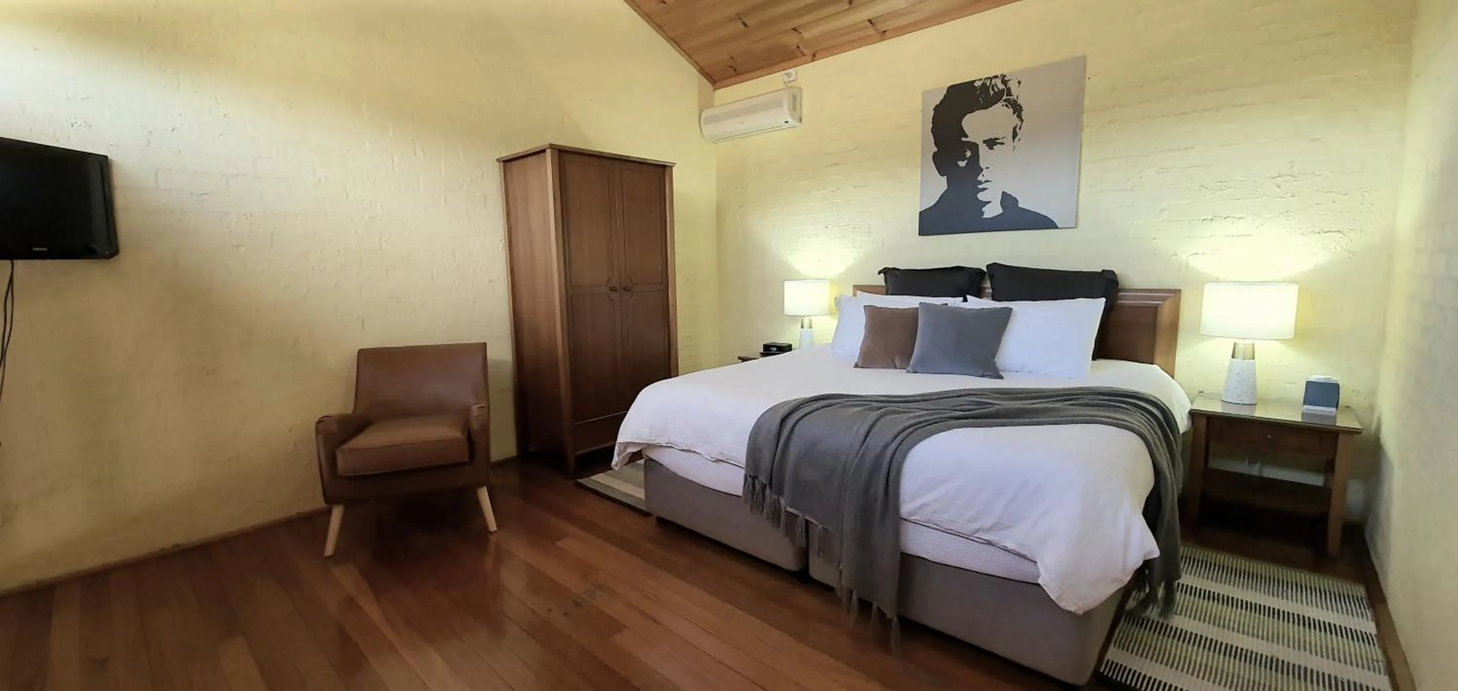 Bed in Great Escape Lofts