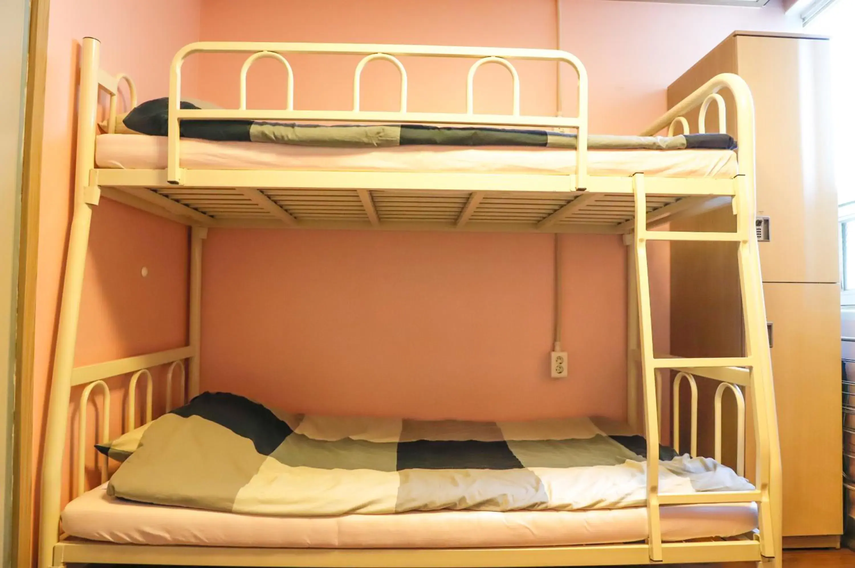 Bedroom, Bed in Busan Sukbak Dot Com Guesthouse Bedroom, Bed in Busan Sukbak Dot Com Guesthouse