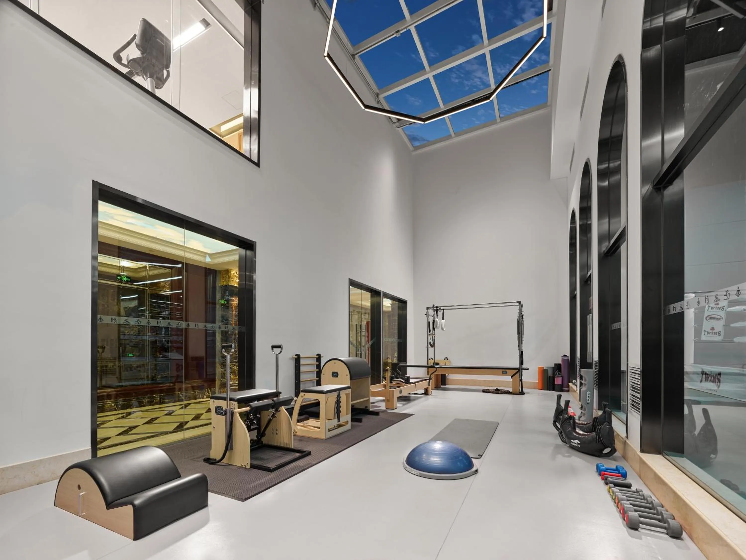 Fitness centre/facilities in Beijing Poly Plaza Hotel