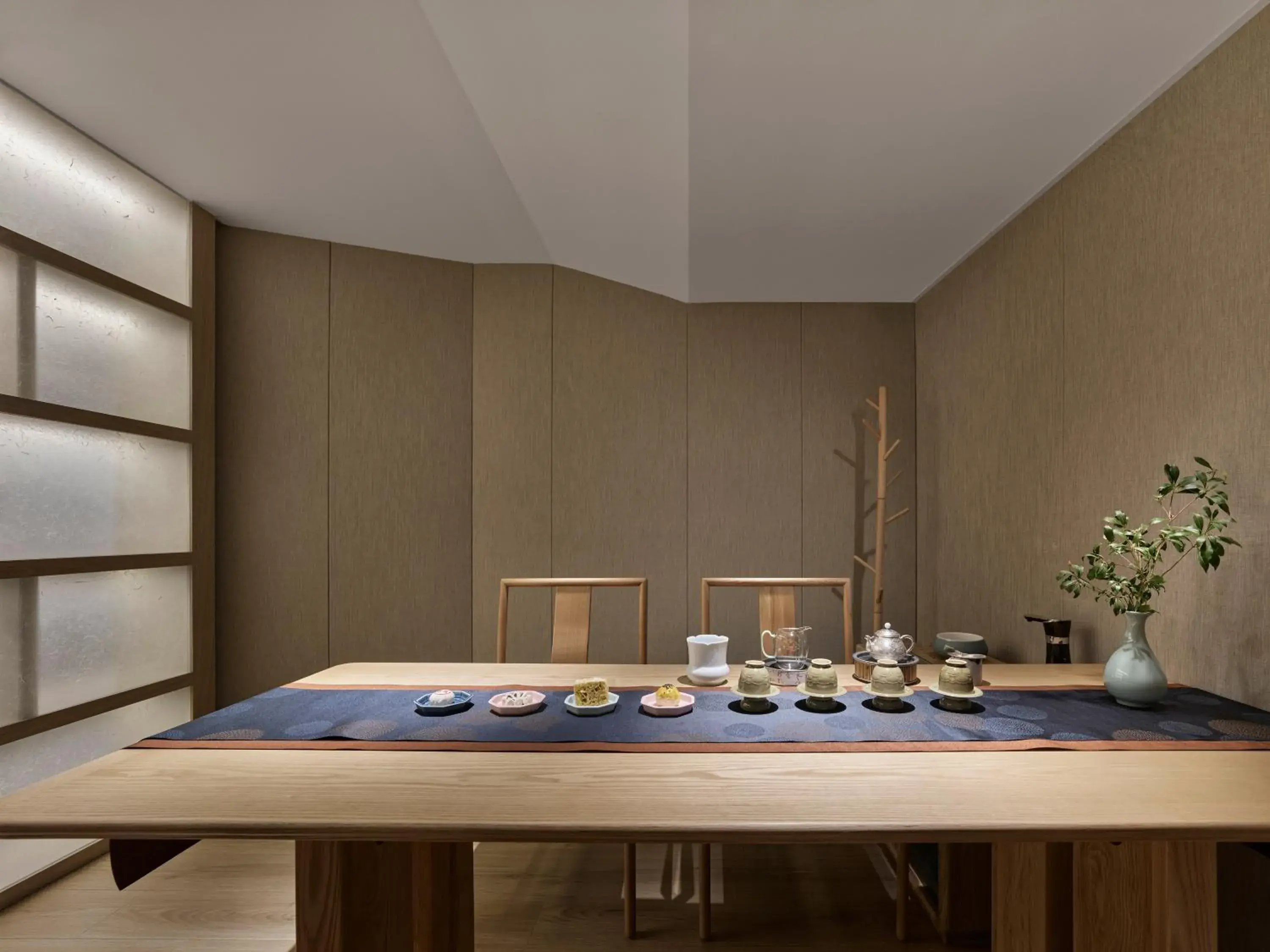 Restaurant/places to eat in Beijing Poly Plaza Hotel Restaurant/places to eat in Beijing Poly Plaza Hotel