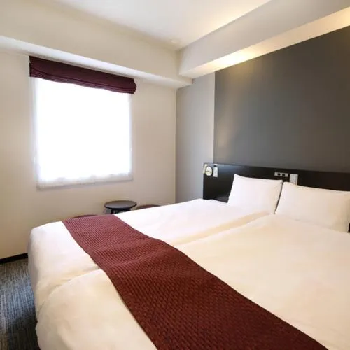 Moderate King Room, Non-Smoking - single occupancy in Hotel Villa Fontaine Tokyo-Kudanshita