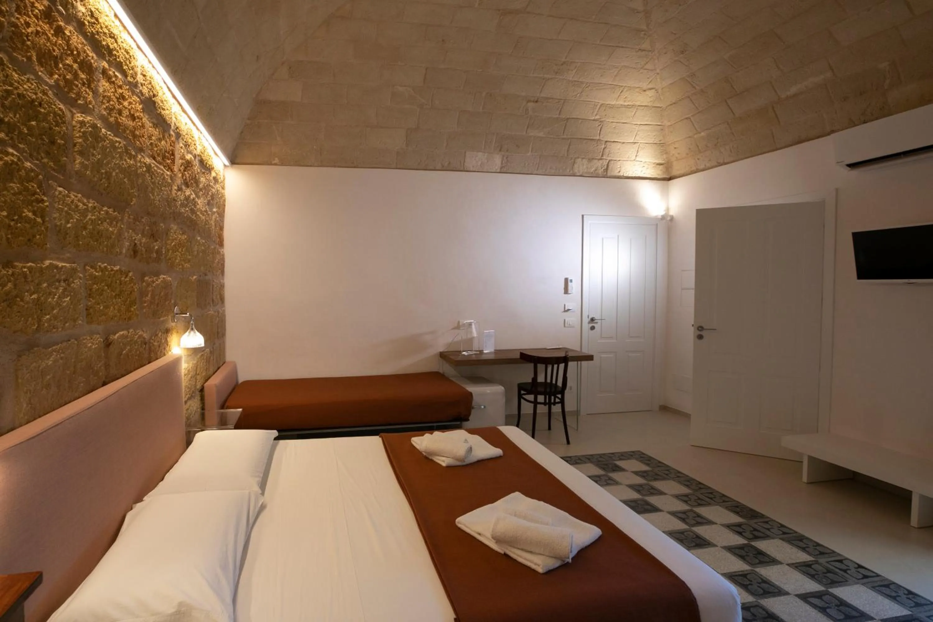 Bed in Ricordi Siciliani - Charme Rooms