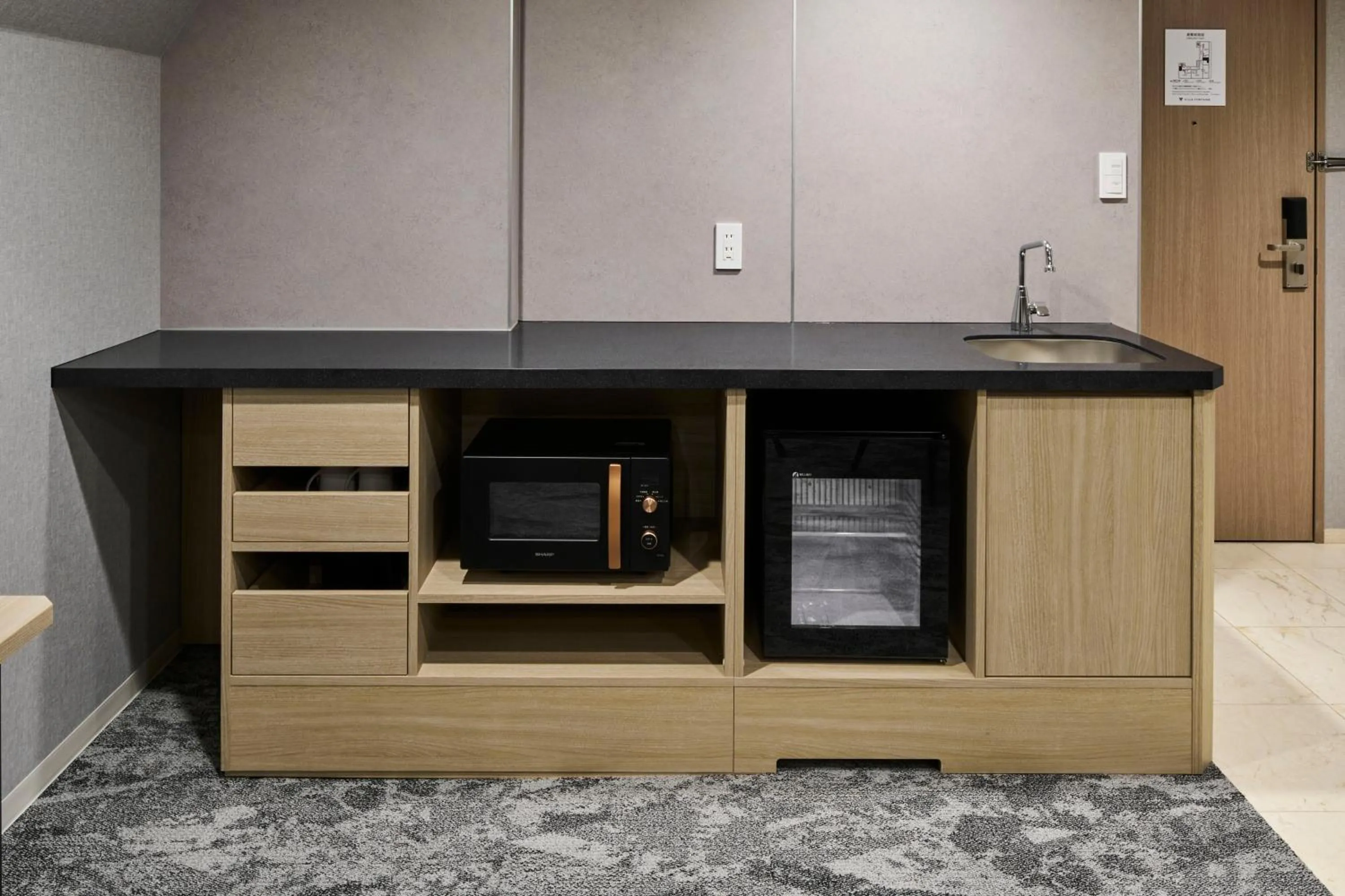 Photo of the whole room in Hotel Villa Fontaine Tokyo-Otemachi