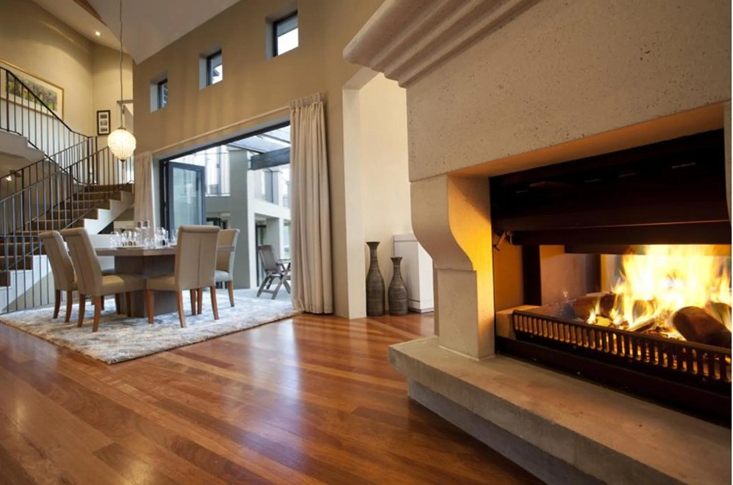 Dining area in Gibbston House Boutique B&B
