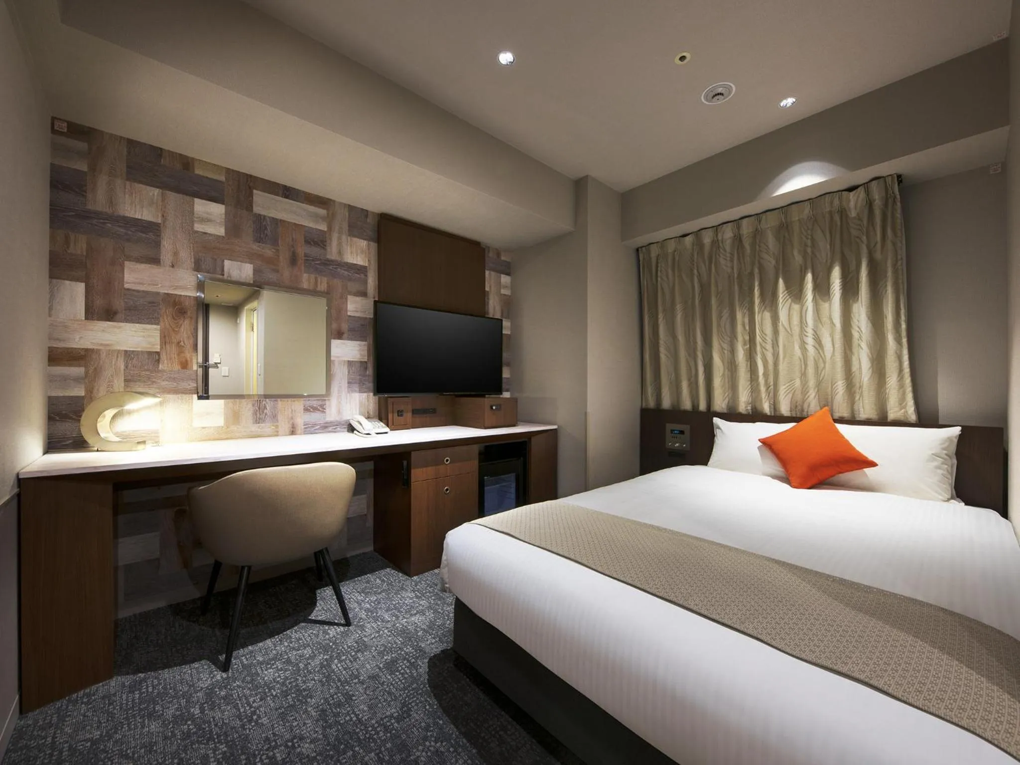 Photo of the whole room, Bed in Hotel Villa Fontaine Tokyo-hatchobori