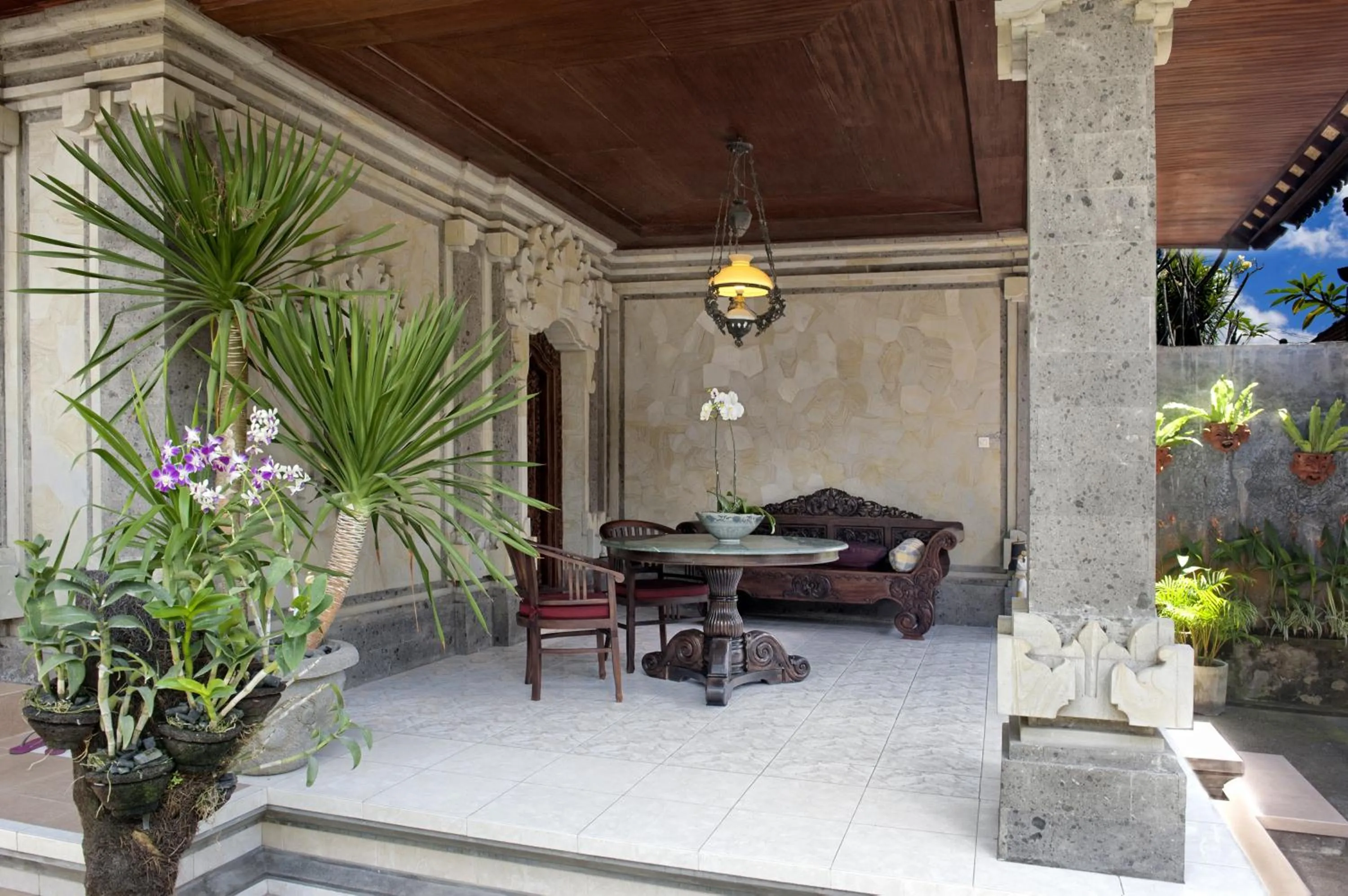 Balcony/Terrace in Teja Home Stay