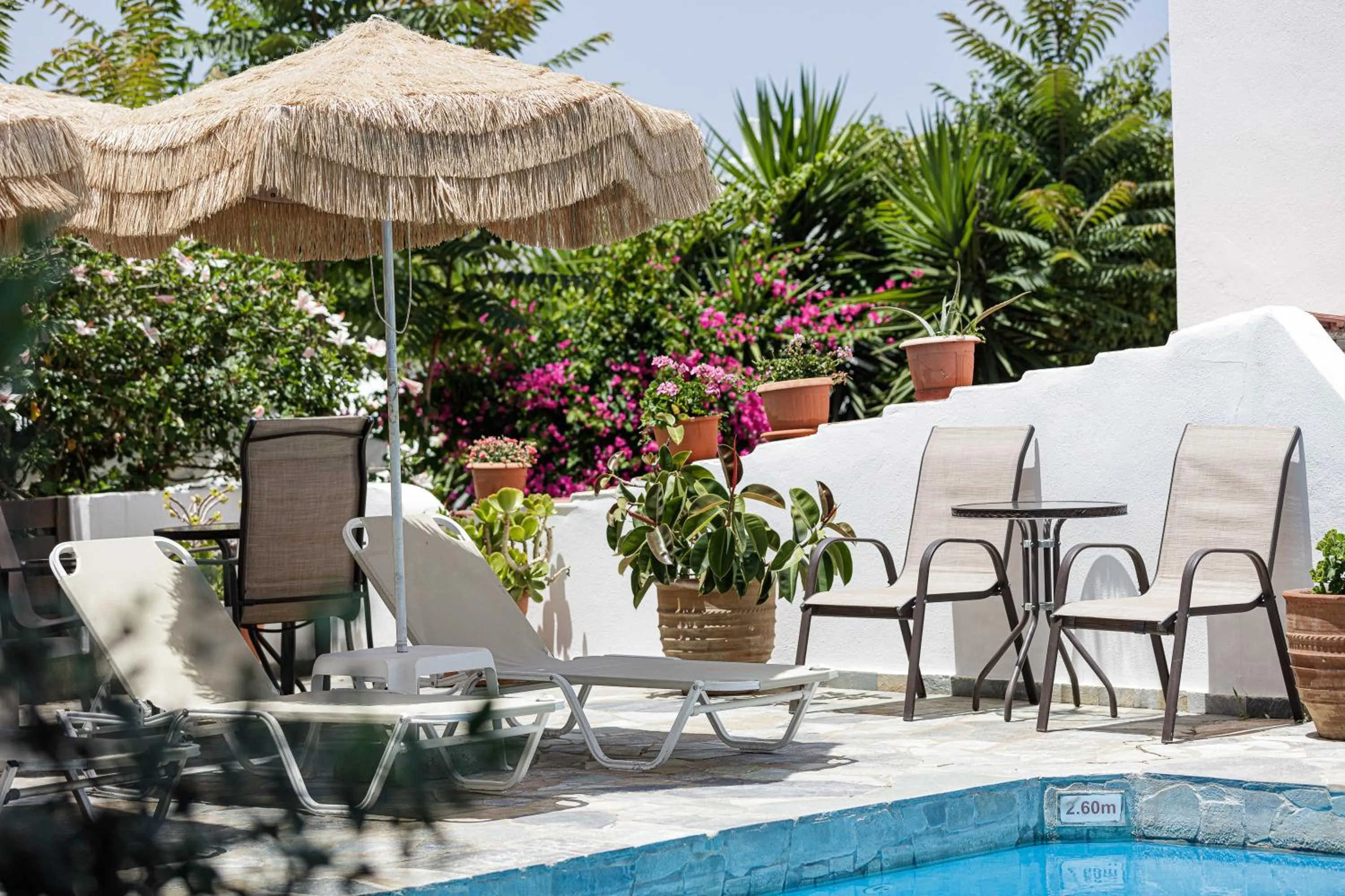 Swimming pool in Kasteli Studios & Apartments