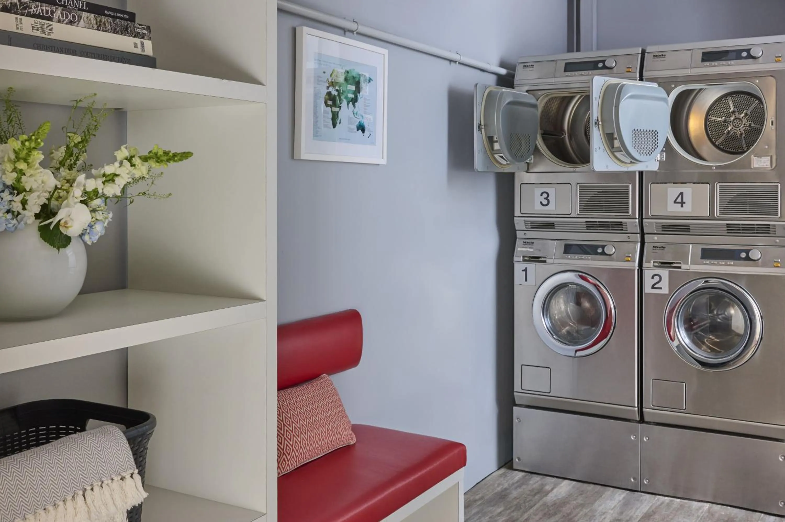 laundry in Fraser Suites Le Claridge Champs-Elysées