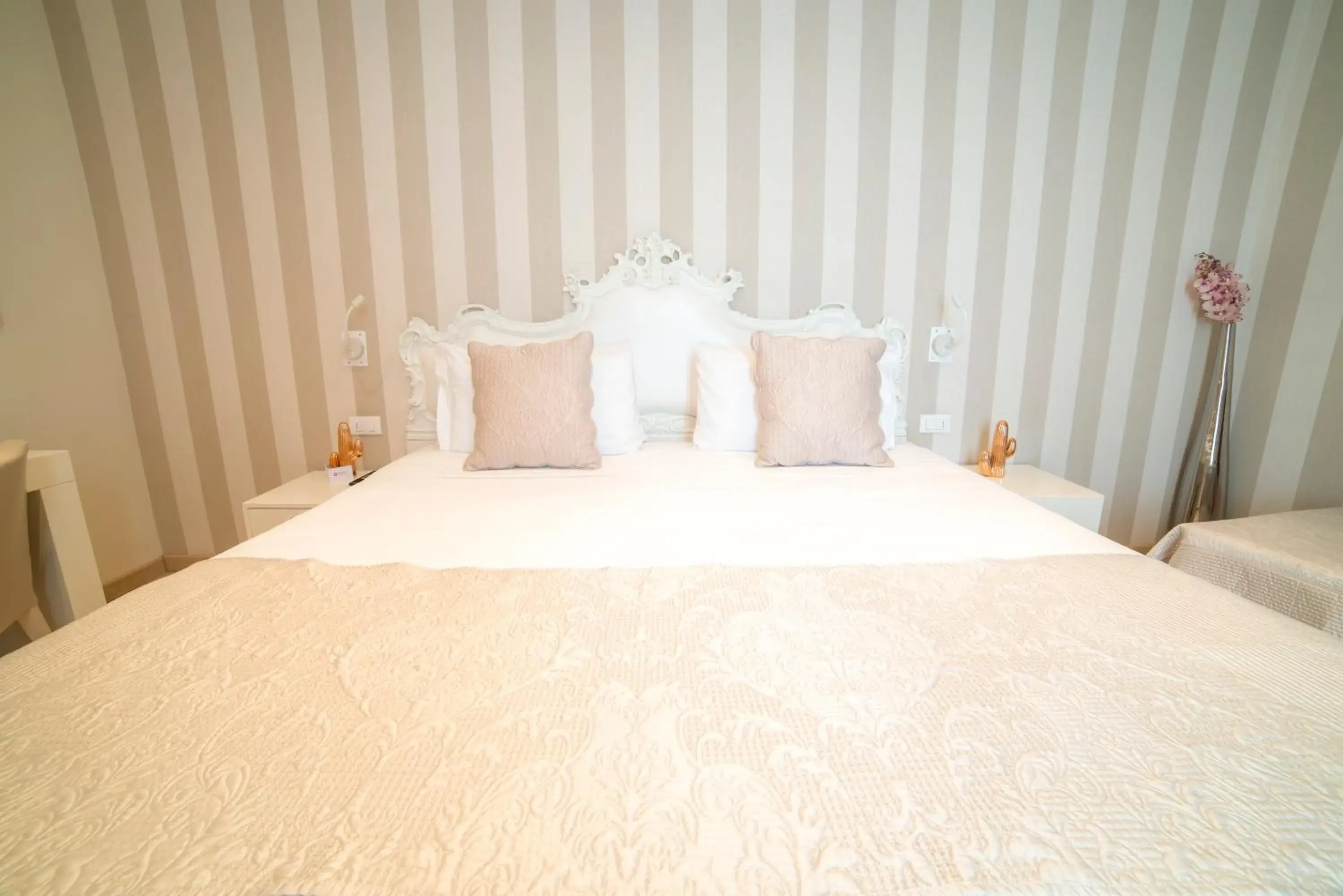 Bed in Rooms Milano Duomo Bed in Rooms Milano Duomo