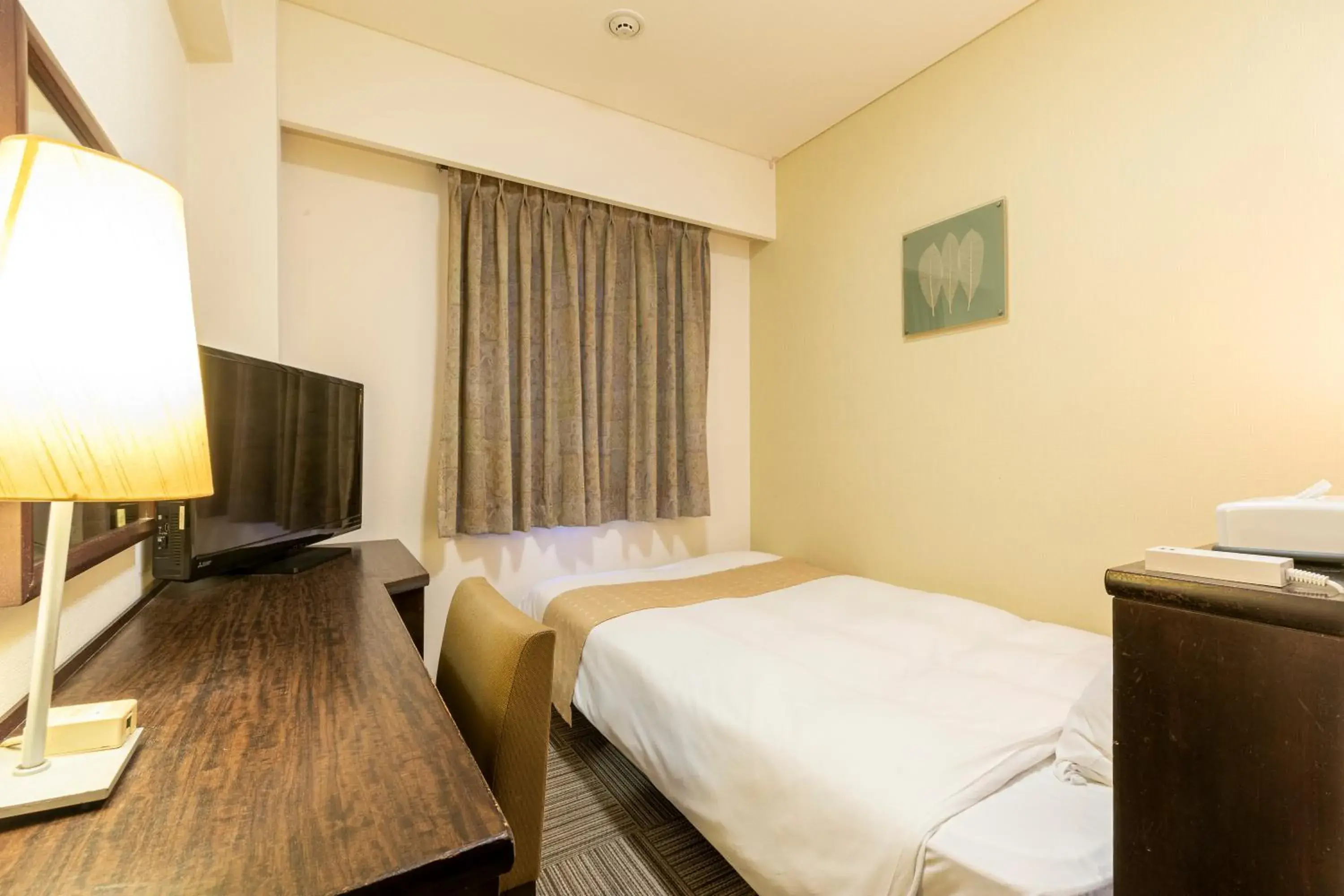 Photo of the whole room, Bed in Nest Hotel Kumamoto Photo of the whole room, Bed in Nest Hotel Kumamoto