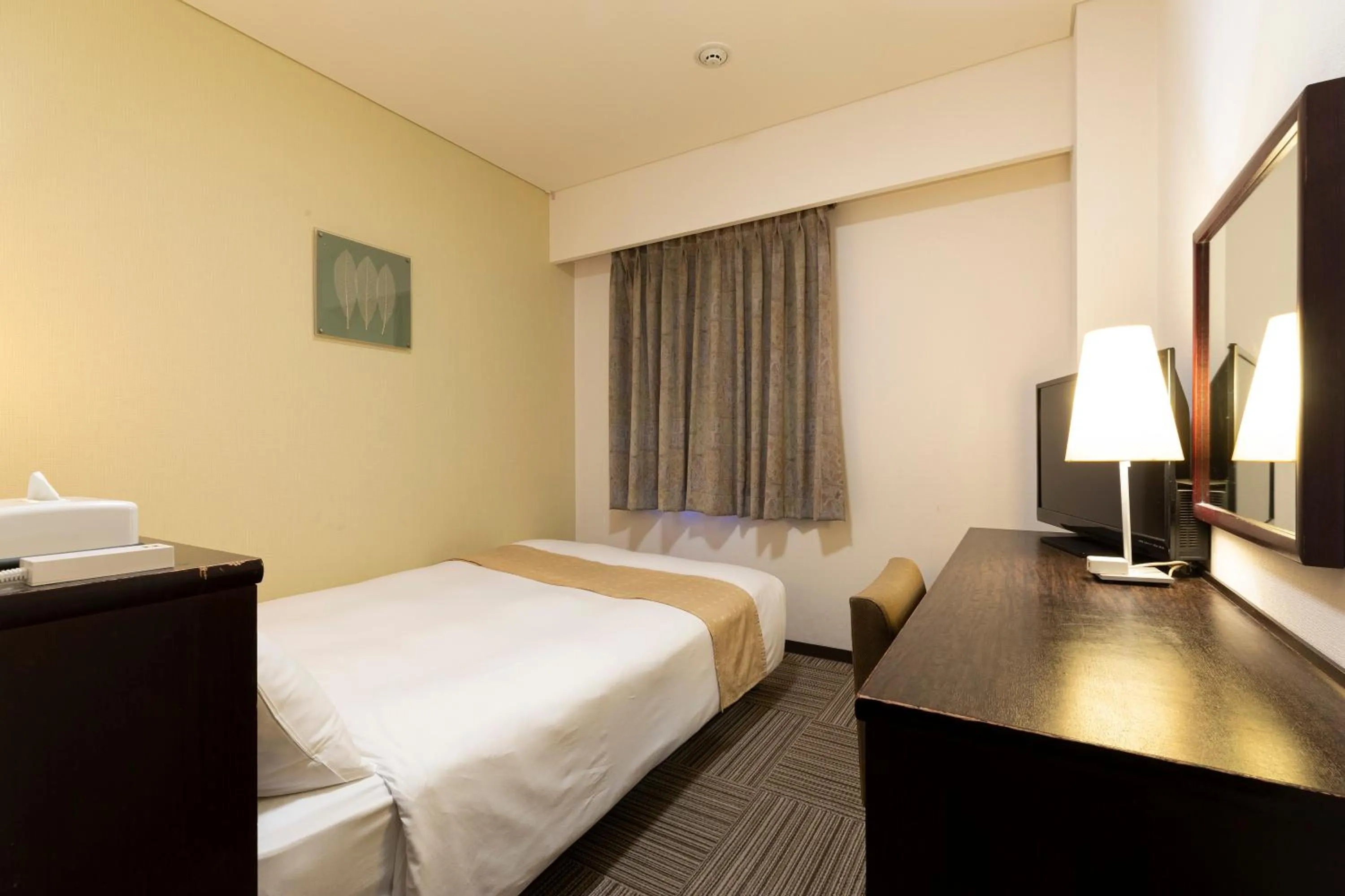 Photo of the whole room, Bed in Nest Hotel Kumamoto