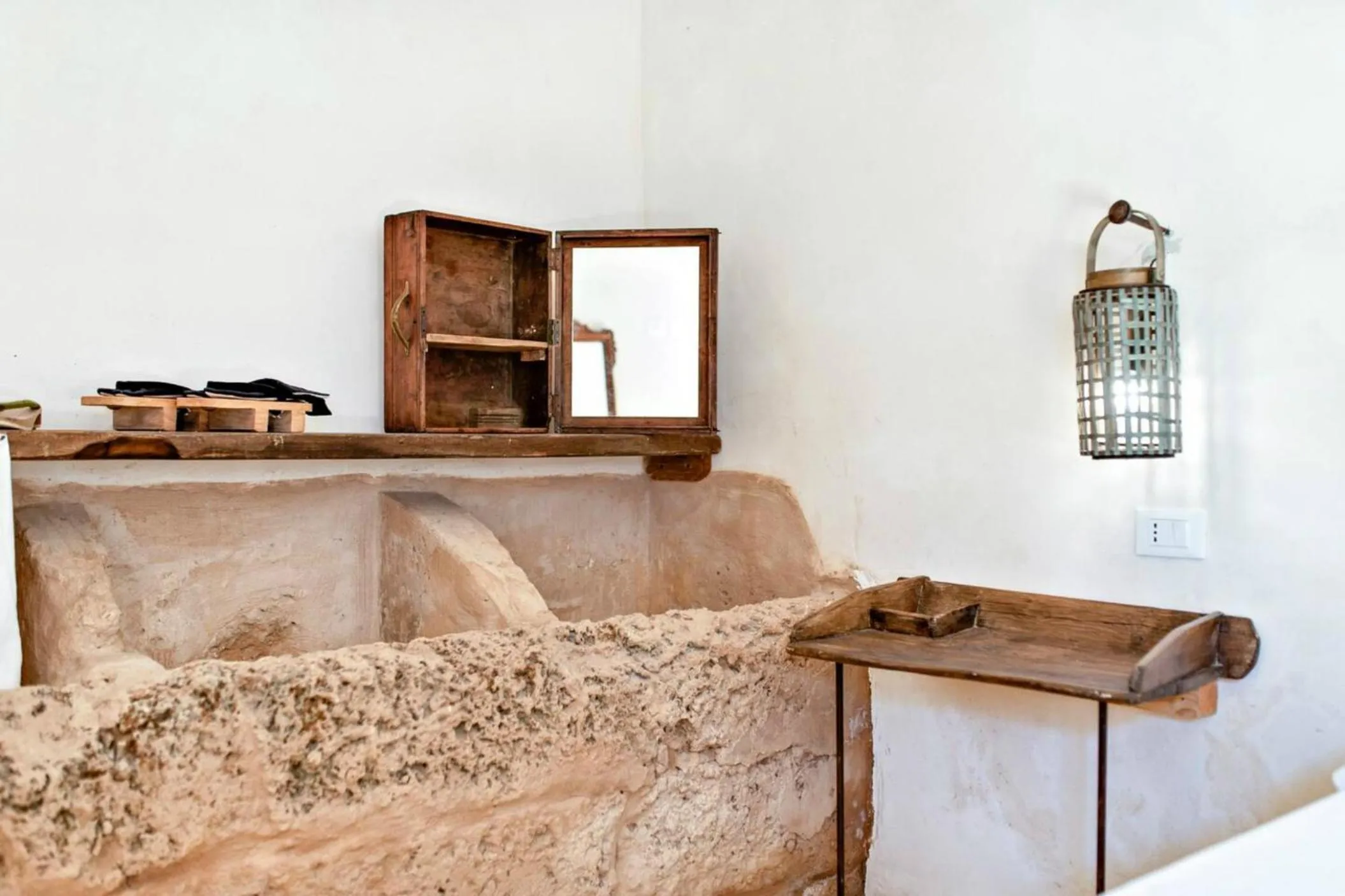 Decorative detail in Casina Solatia