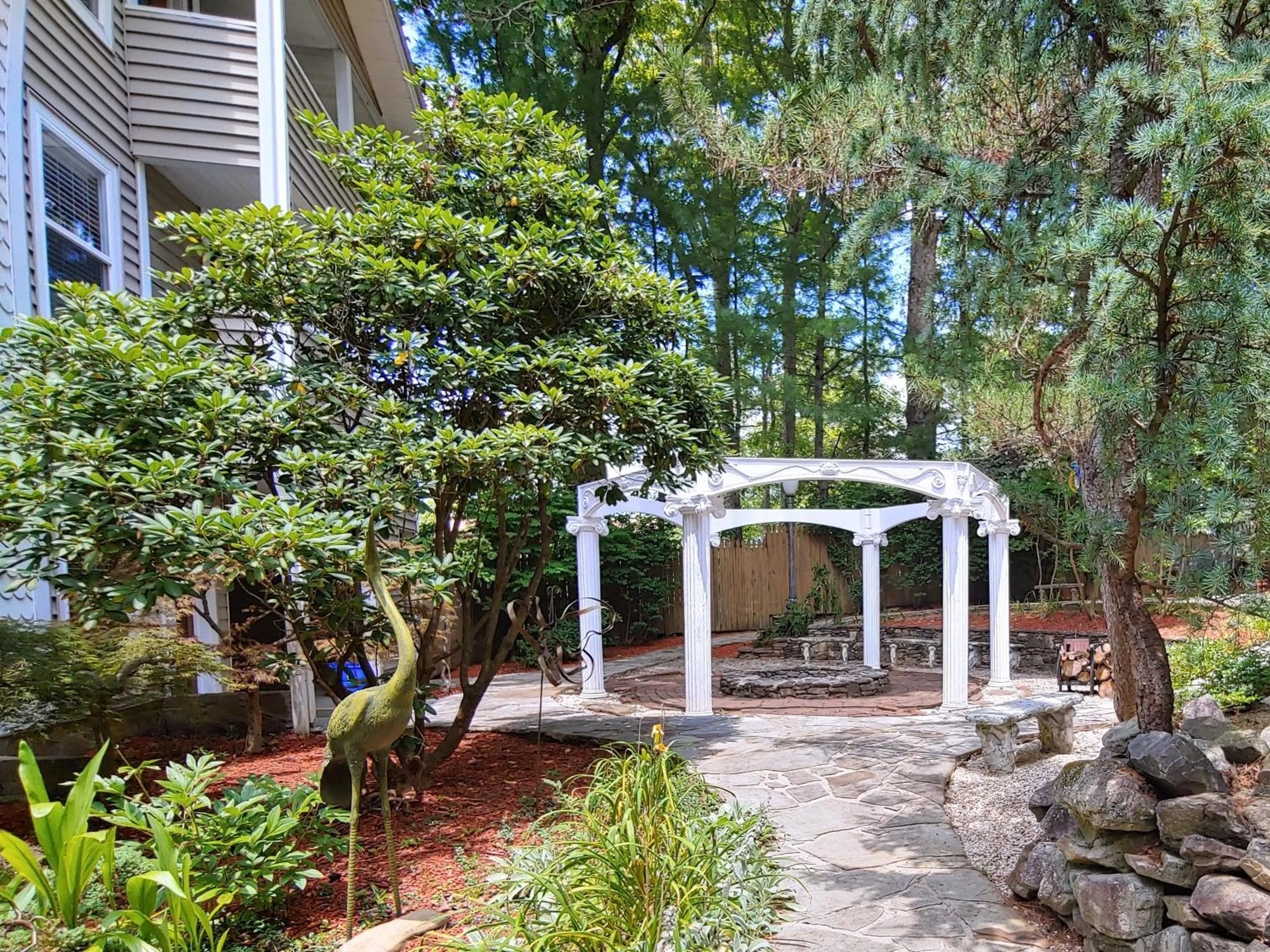 Garden in McKinley Edwards Inn