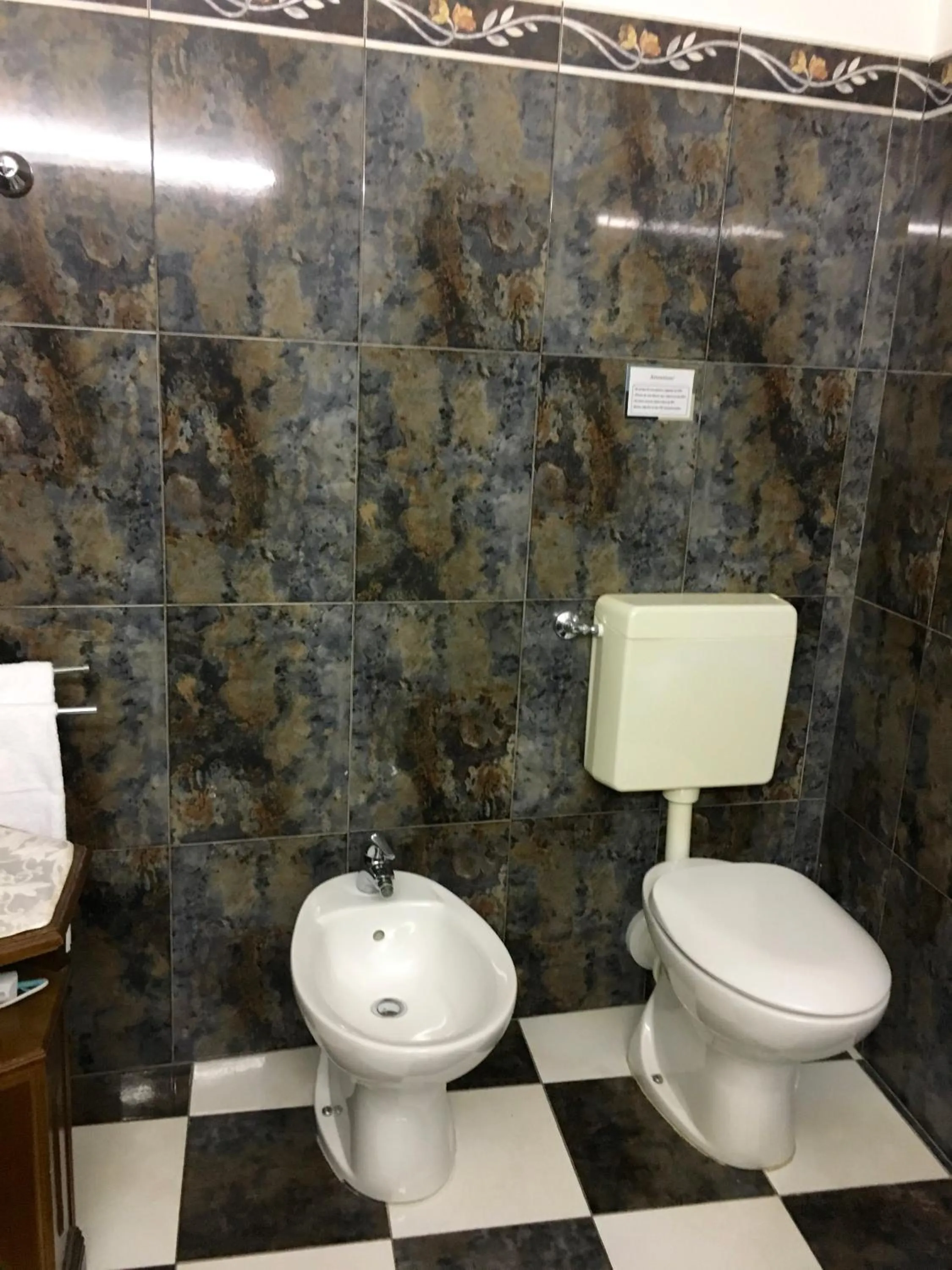 Shower in Soggiorno Antica Torre