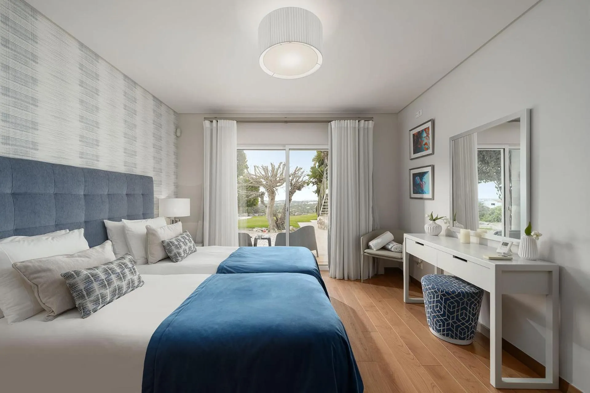 Bed in Villa Mebahel - Boliqueime