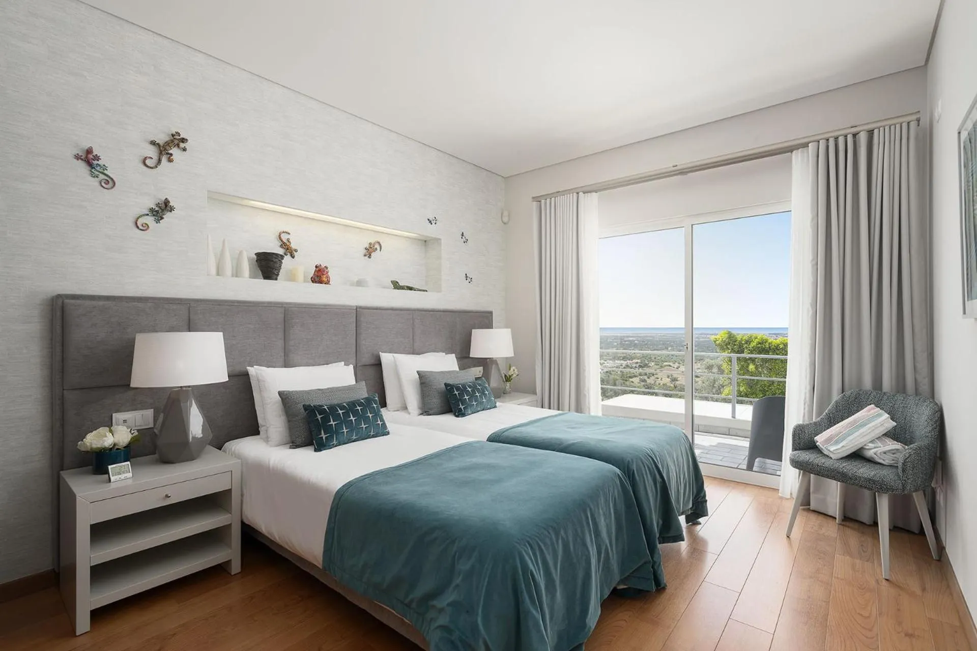 Bed in Villa Mebahel - Boliqueime