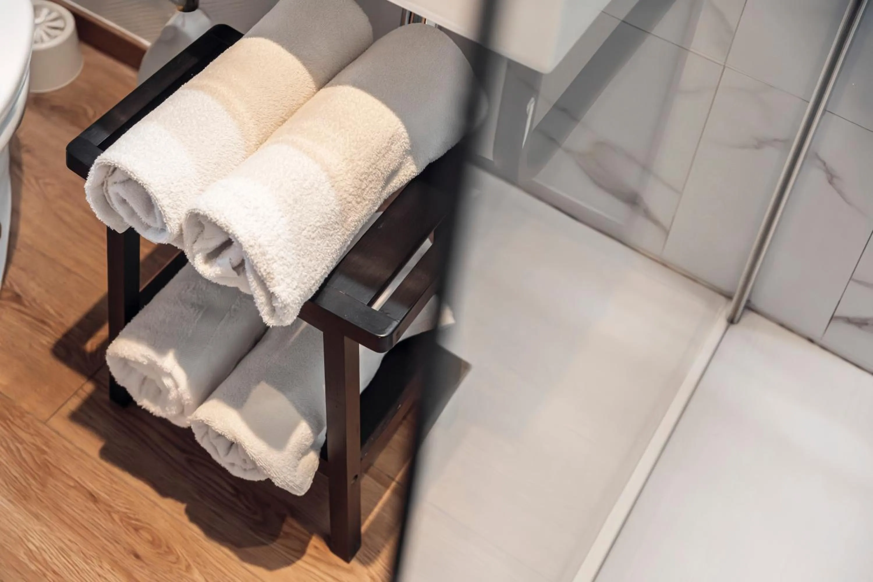 Bathroom in Hôtel du Parc Thionville Centre