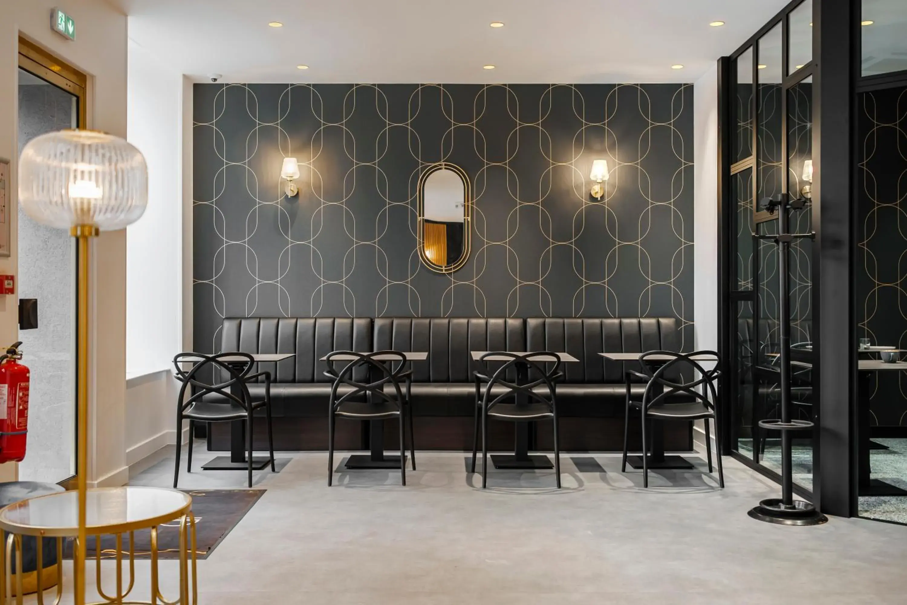 Lobby or reception in Hôtel du Parc Thionville Centre Lobby or reception in Hôtel du Parc Thionville Centre