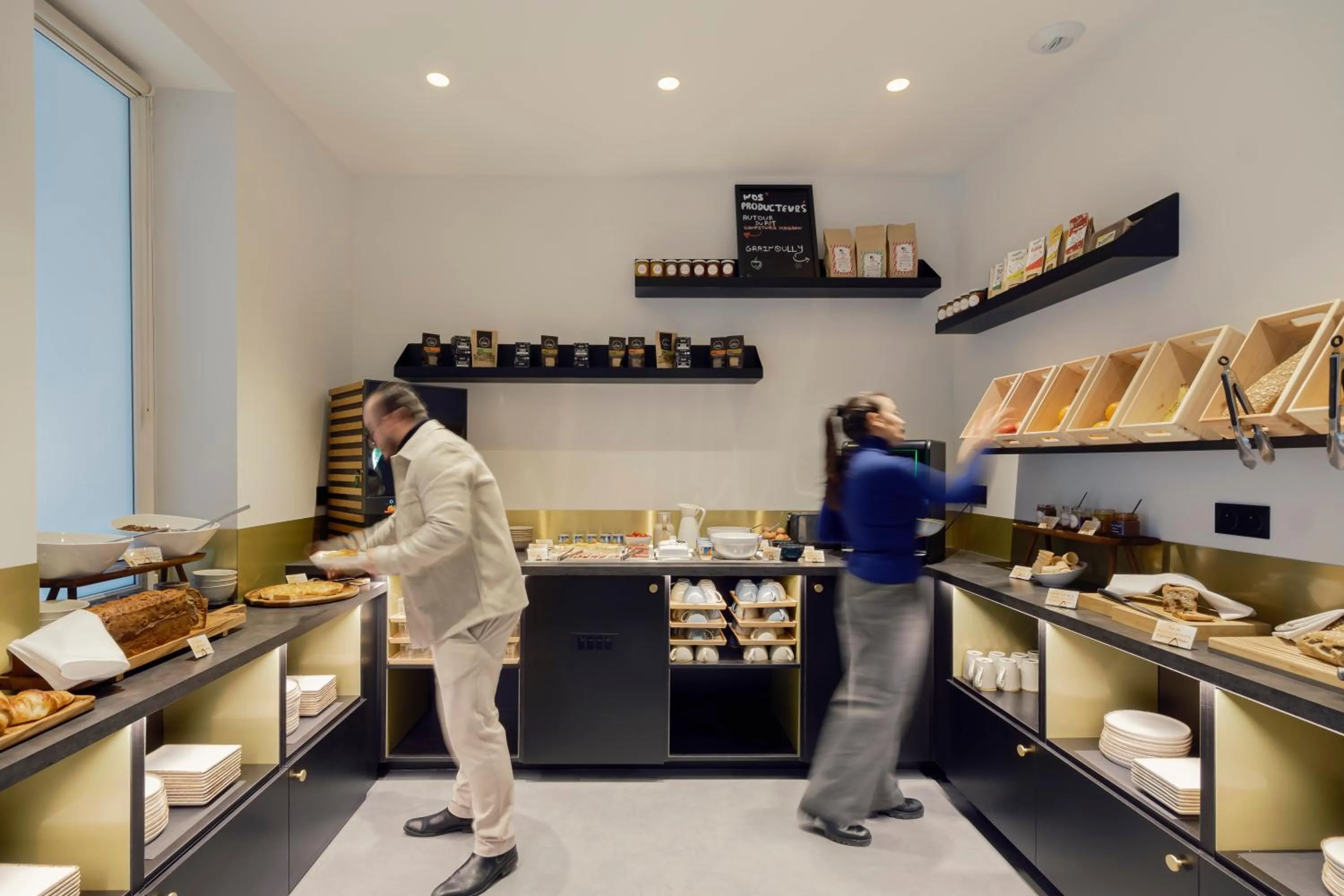 Breakfast in Hôtel du Parc Thionville Centre