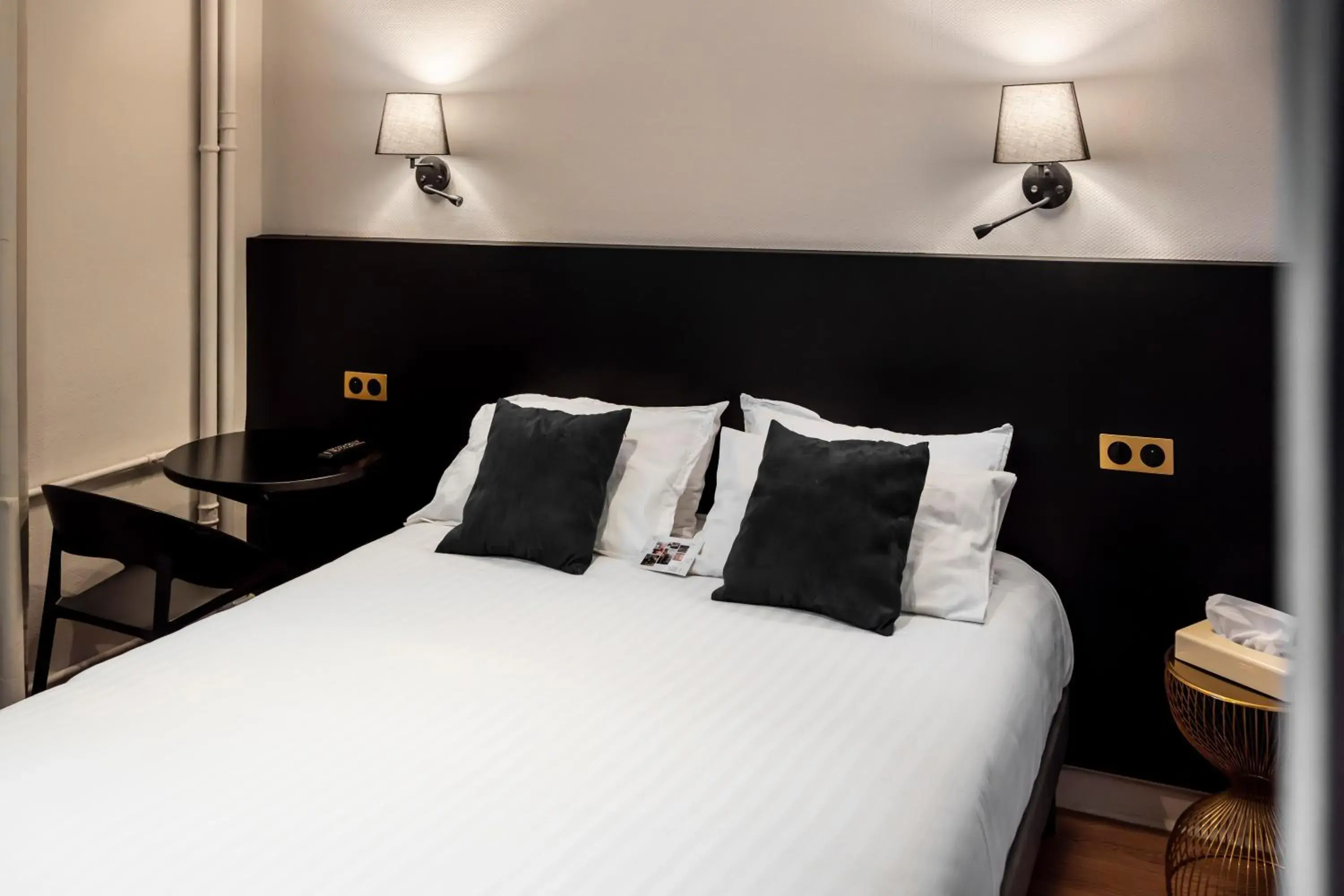 Superior Double Room in Hôtel du Parc Thionville Centre Superior Double Room in Hôtel du Parc Thionville Centre